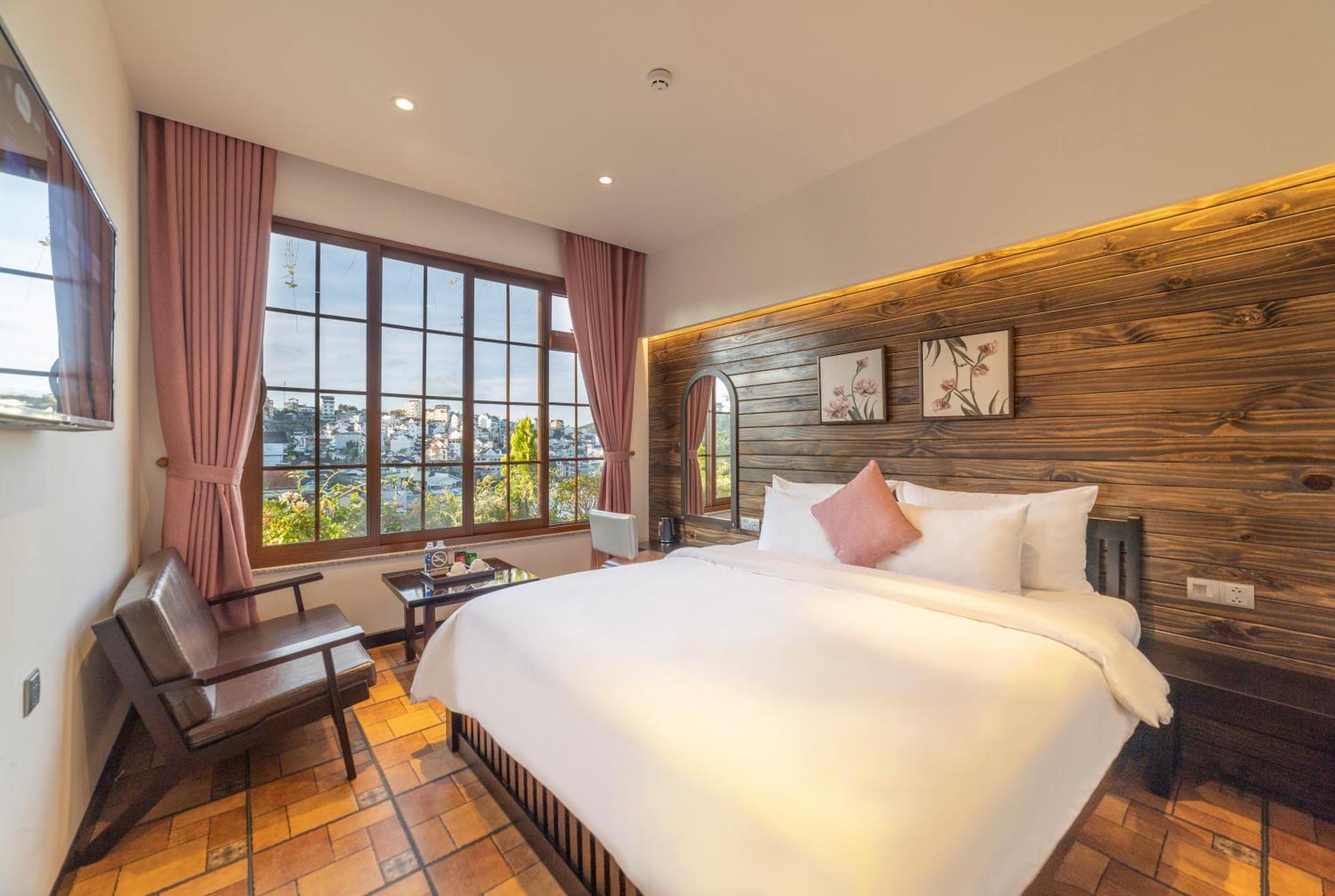 Hotel Brick House 3*