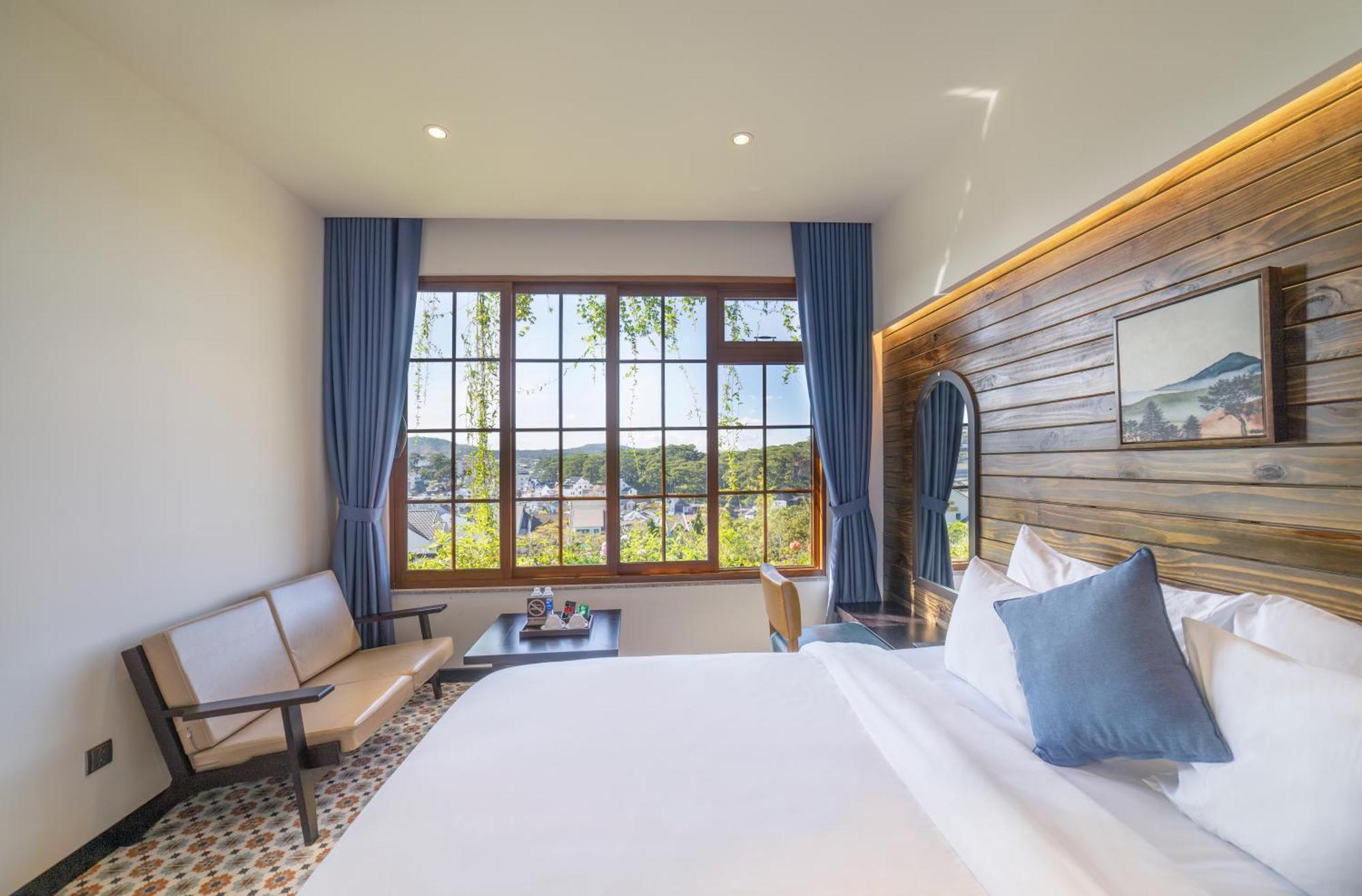 Brick House 3* Da Lat