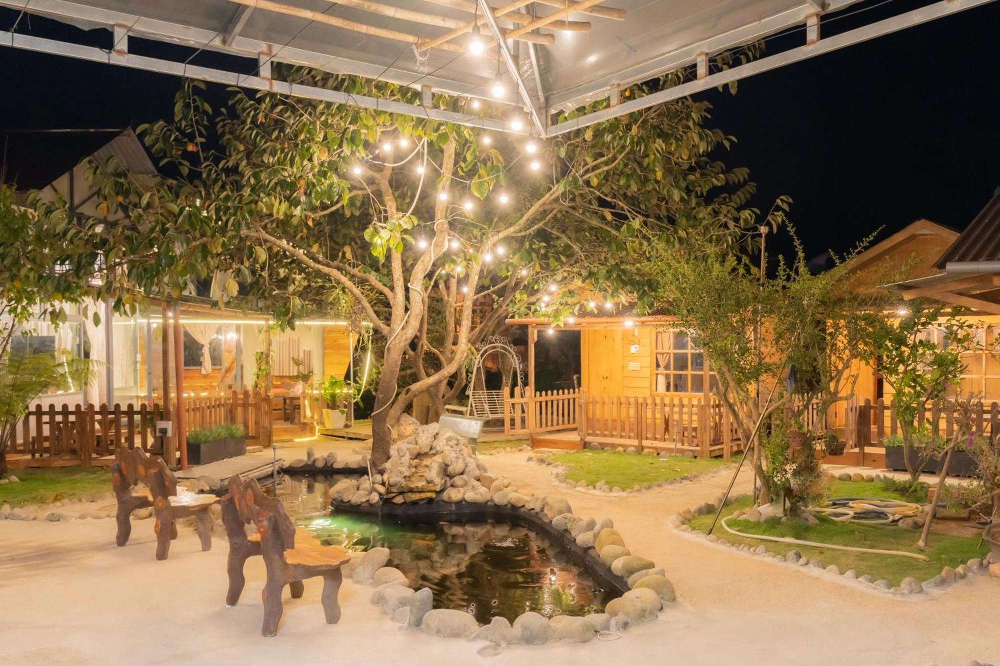 lều Mo Garden Retreat