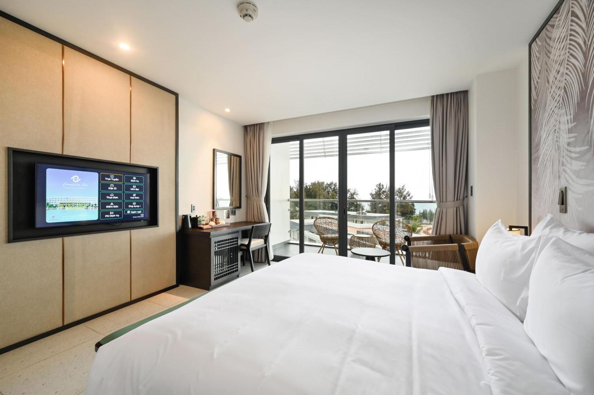Emerald Resort Ho Tram