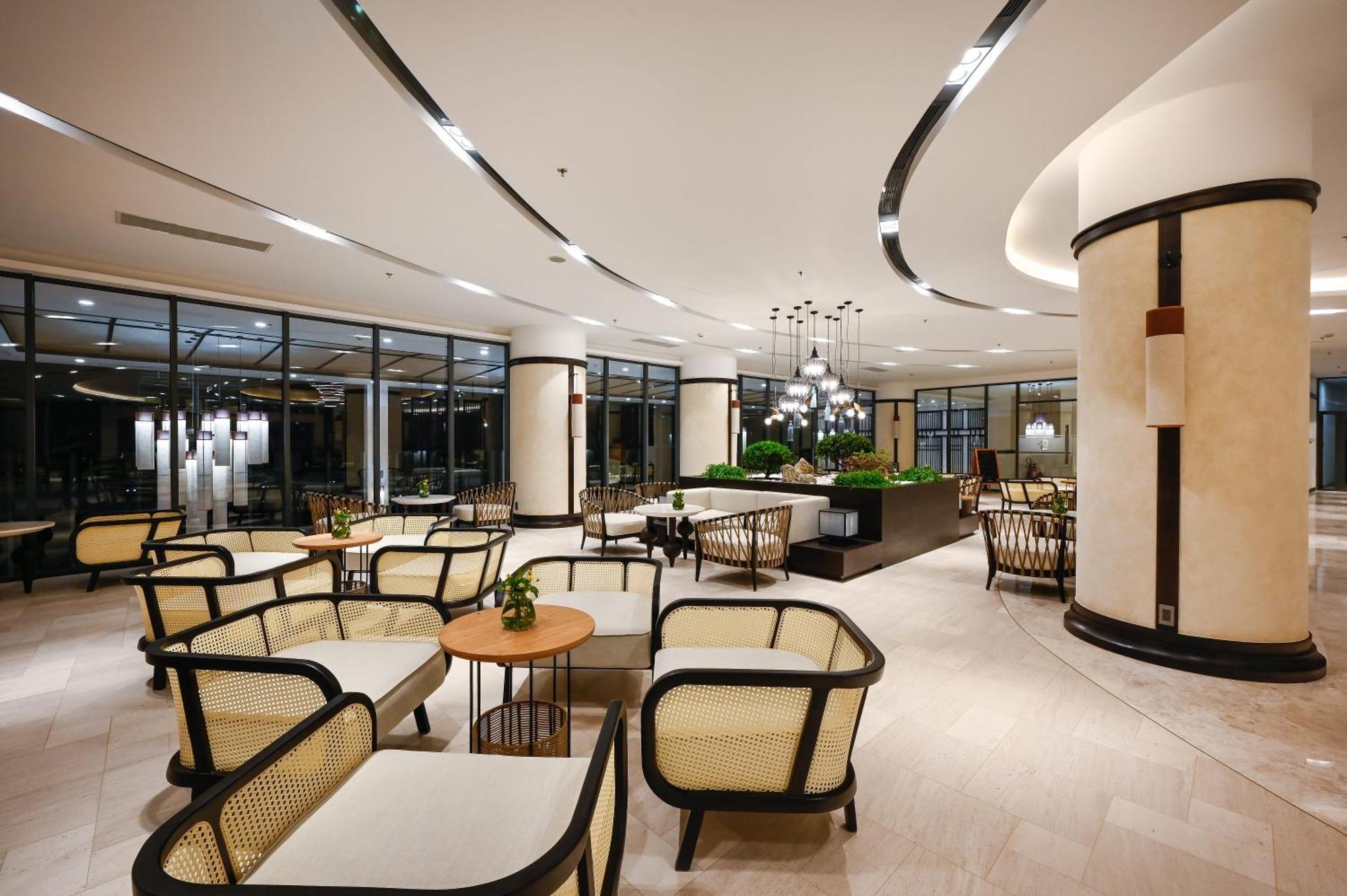 Resort Emerald
