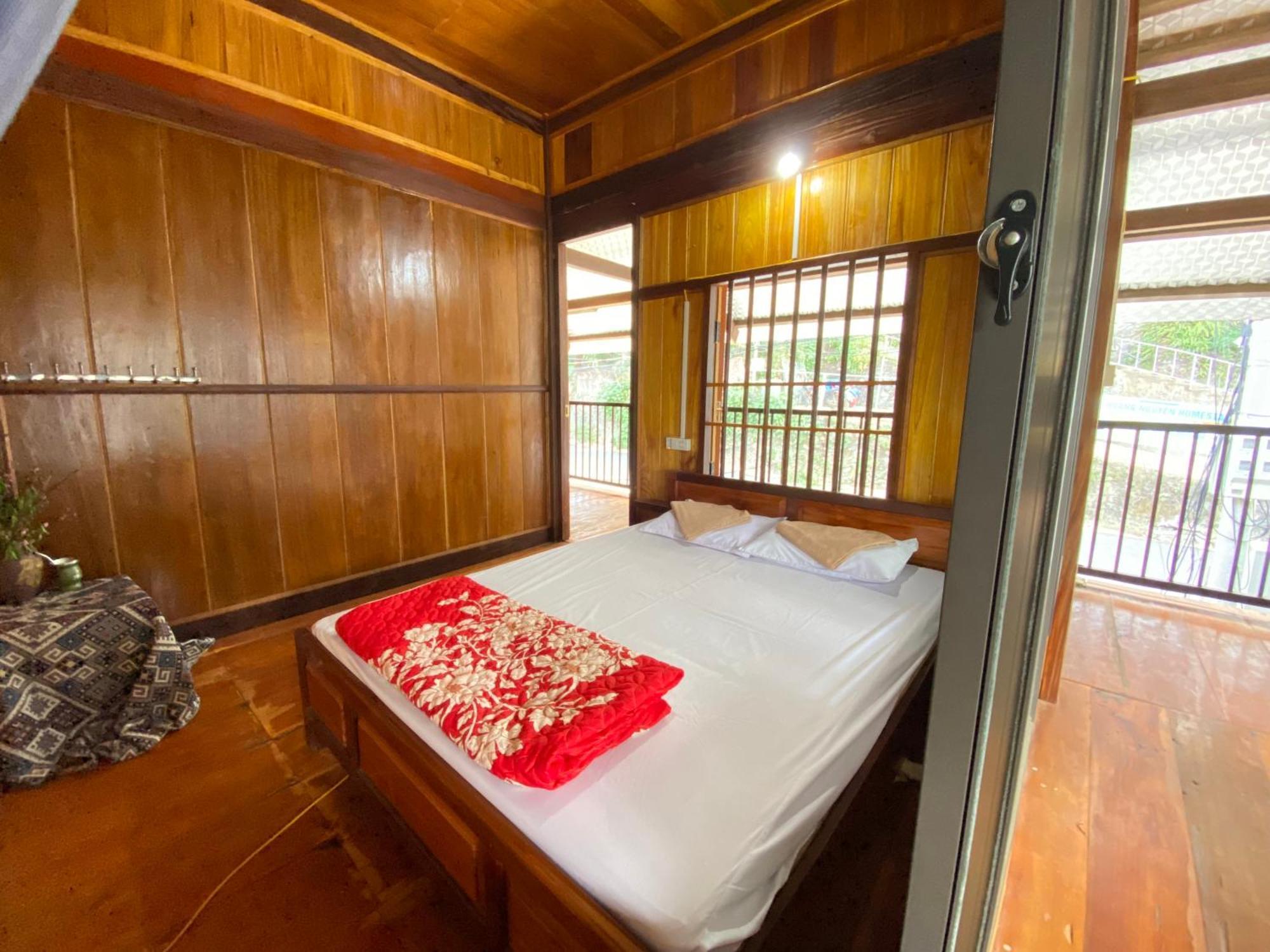 Duy Tuyen Ba Be Free Bbq Homestay Bac Kan