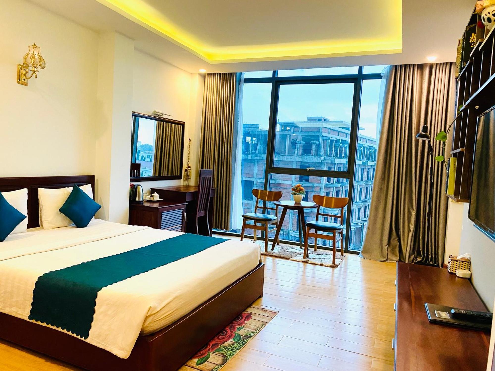 Khách sạn Mỹ Mỹ