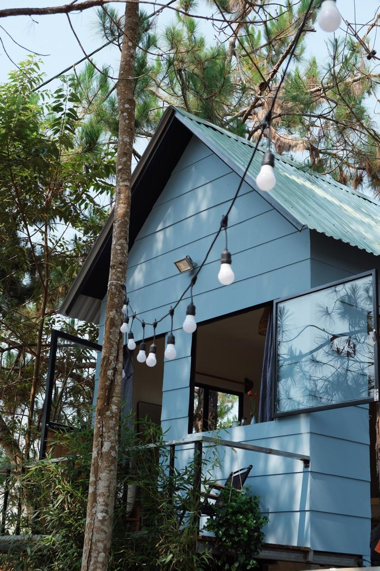 Nha Dau Mang Den Bed & Breakfast *