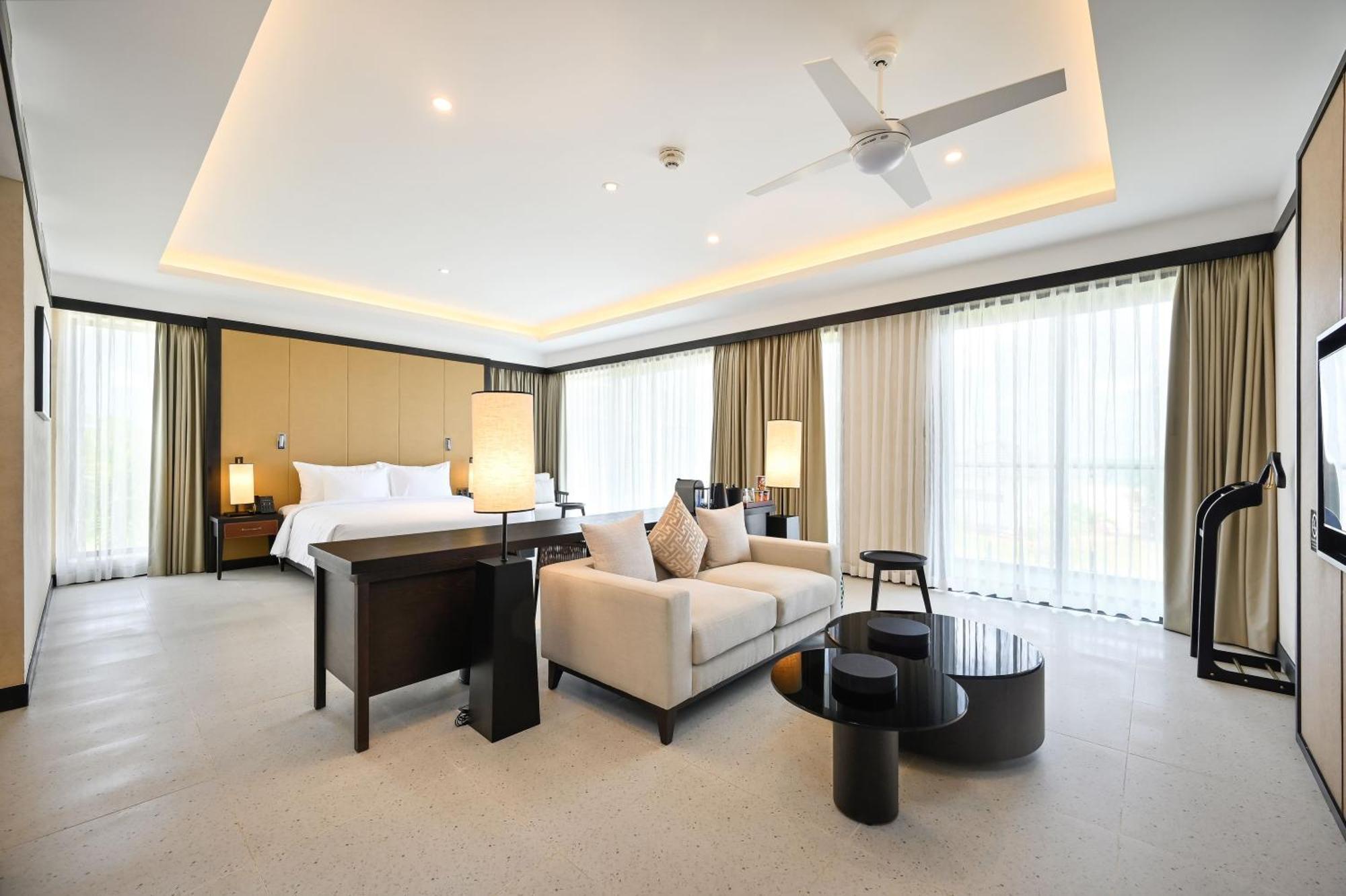Emerald Resort 4*