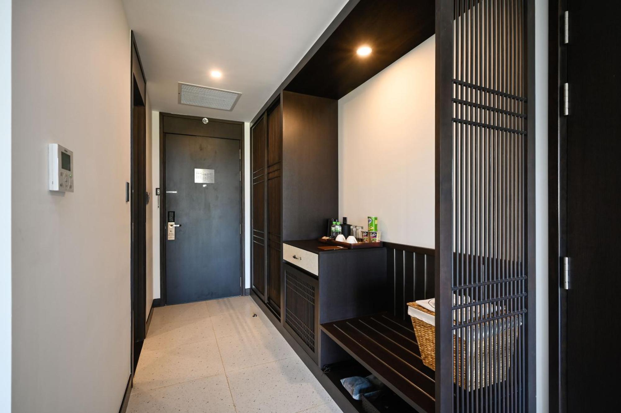 Emerald 4* Ho Tram
