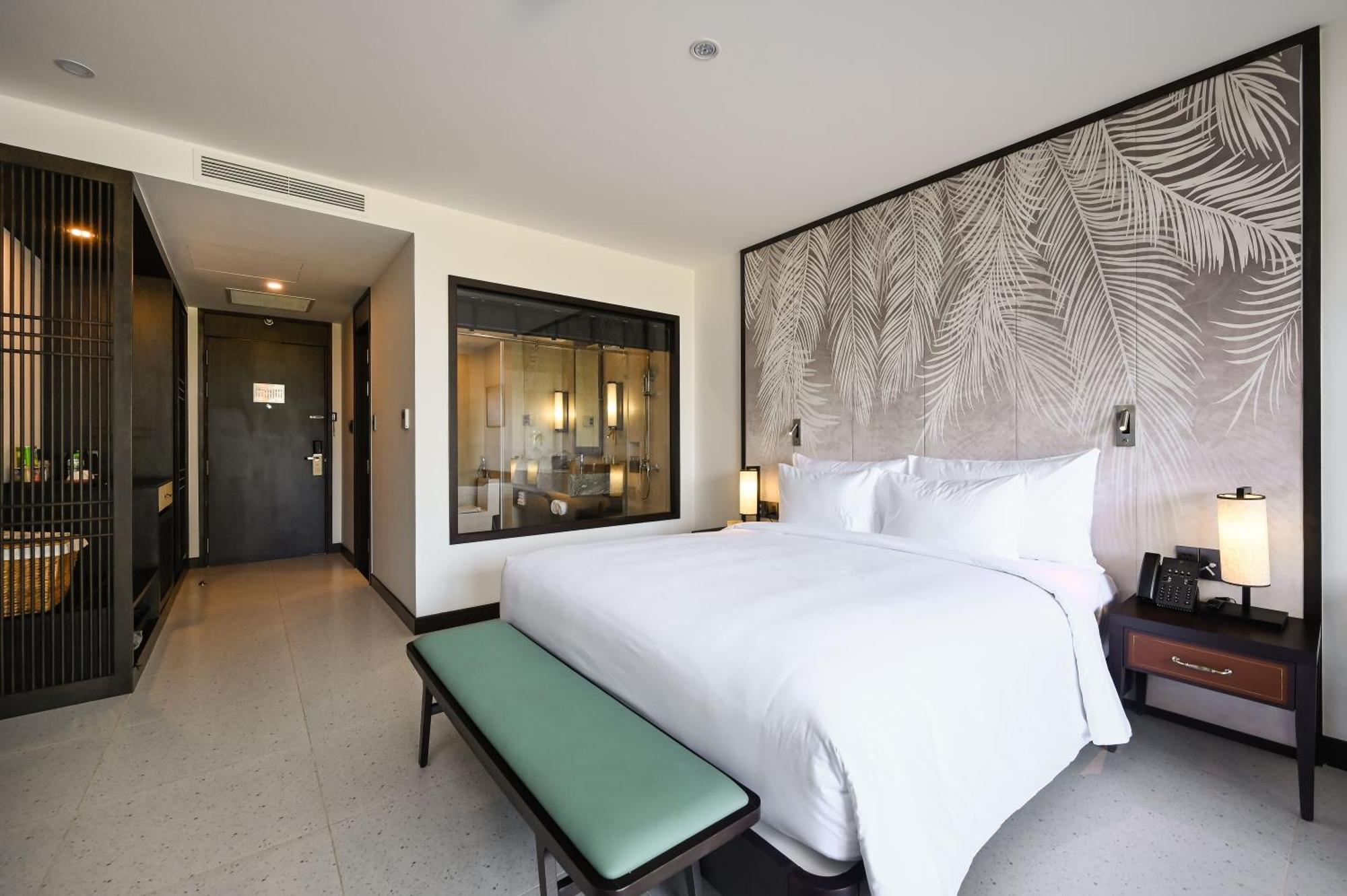 Resort Emerald 4*