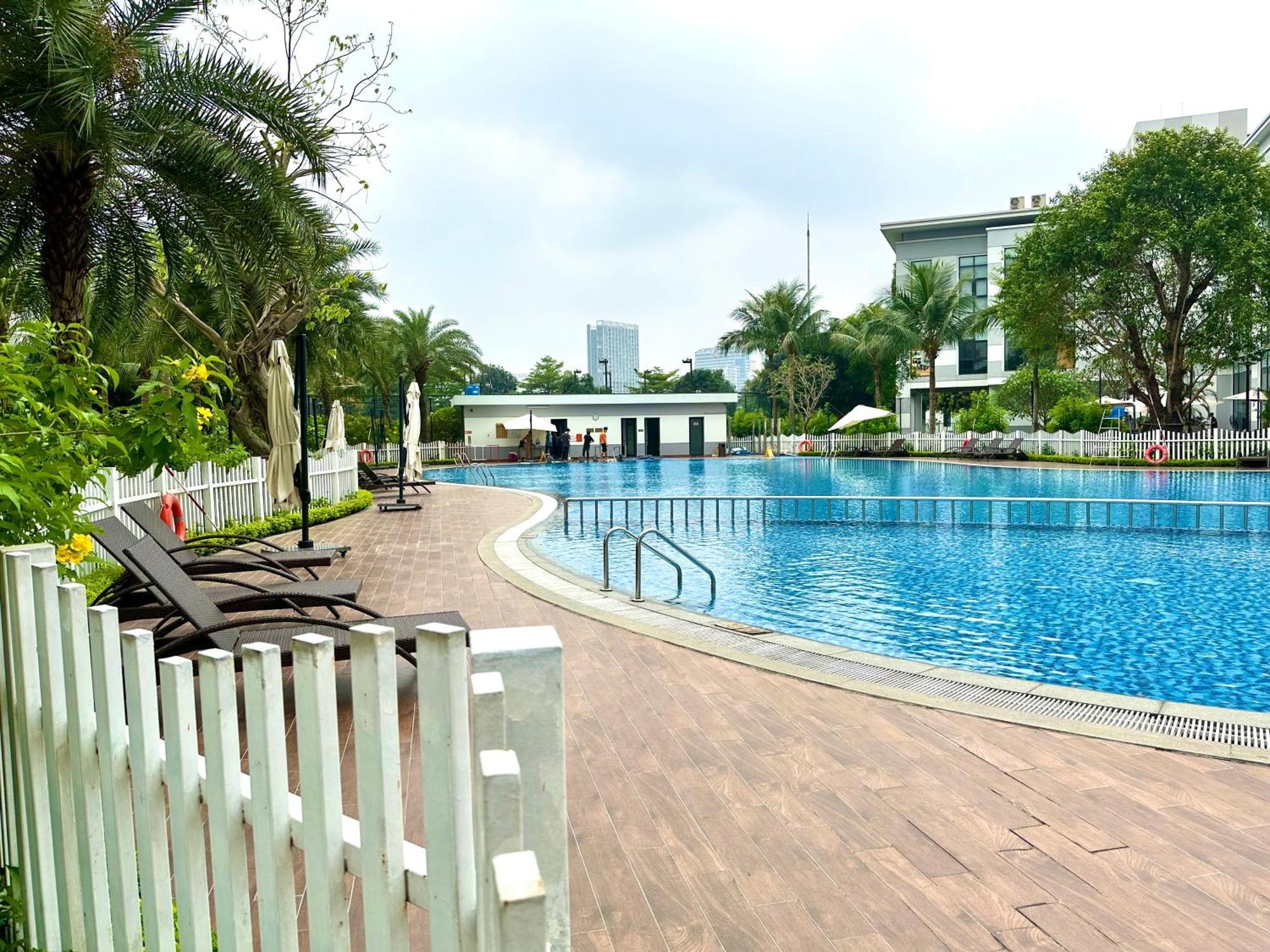 Apartment Five Star Studio Apt In Vinhomes Green Bay Near Dcapital & My Dinh Hanoi