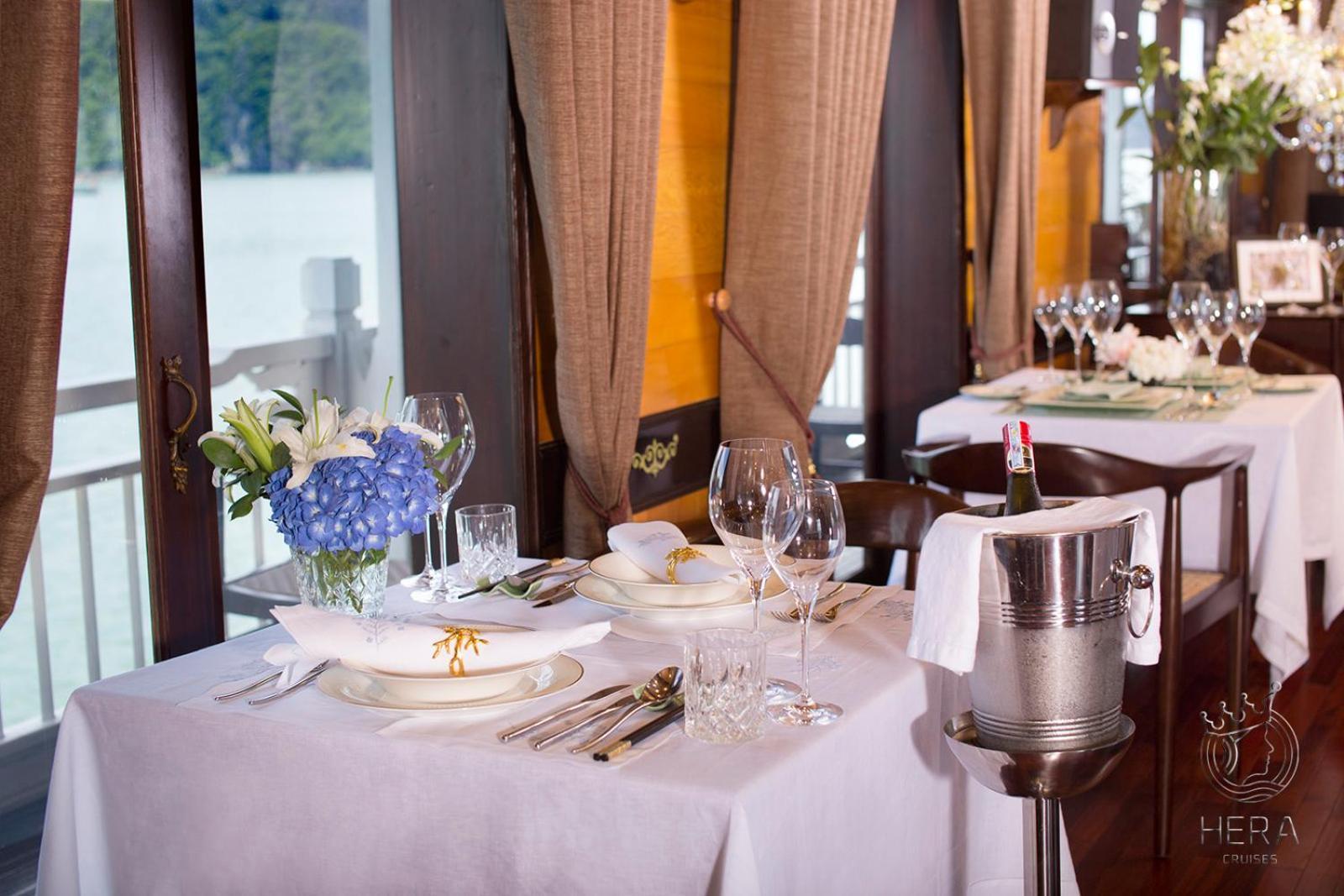 Hera Grand Lux Cruise On Bay 5*