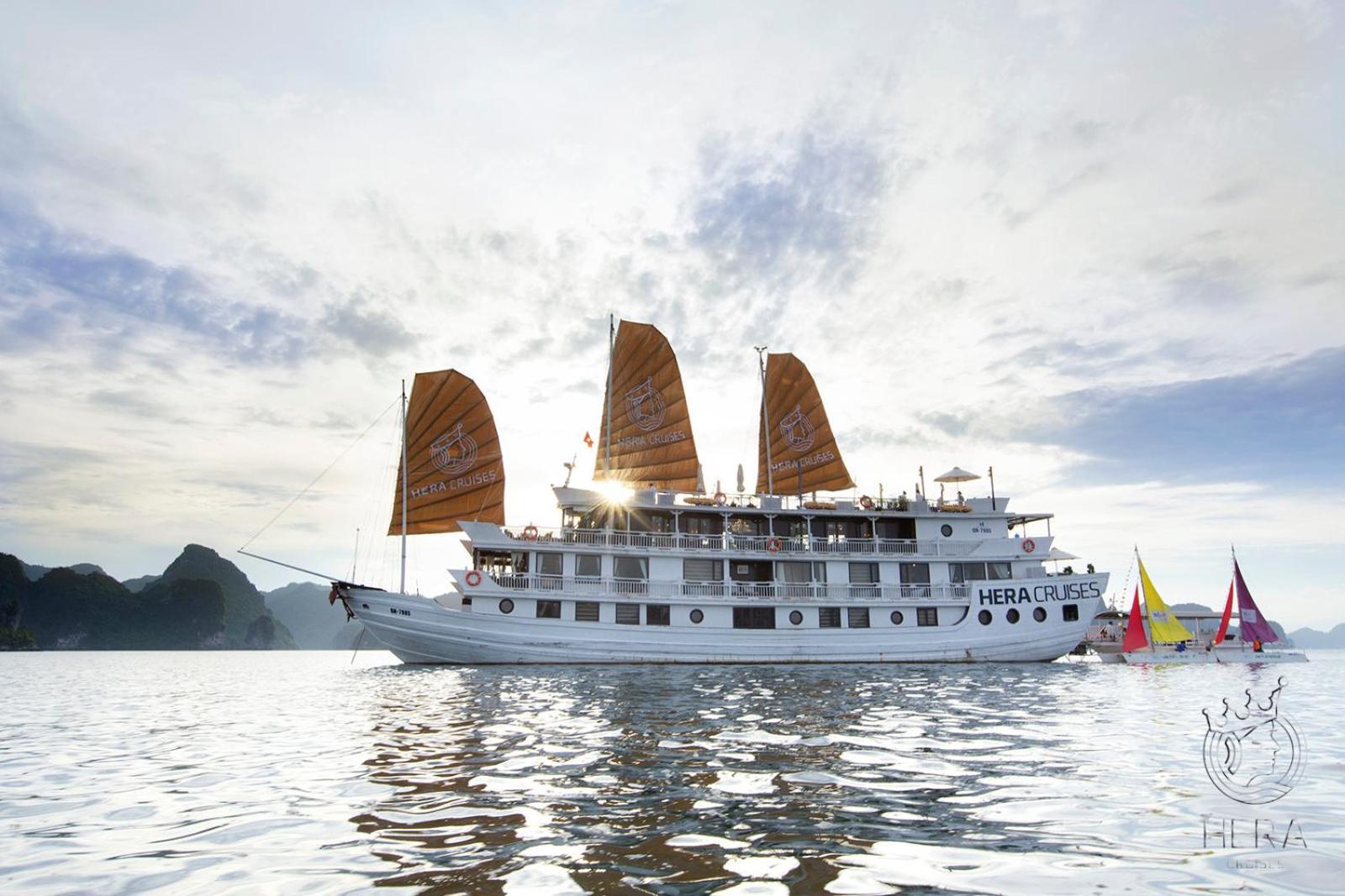  Hera Grand Lux Cruise On Bay 5*