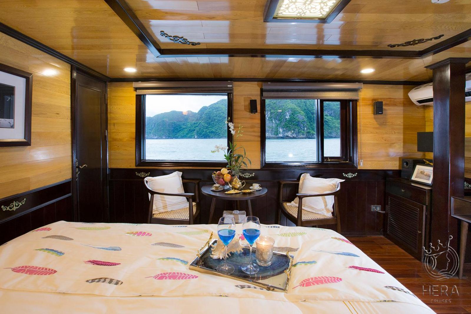 Hera Grand Lux Cruise On Bay 5*