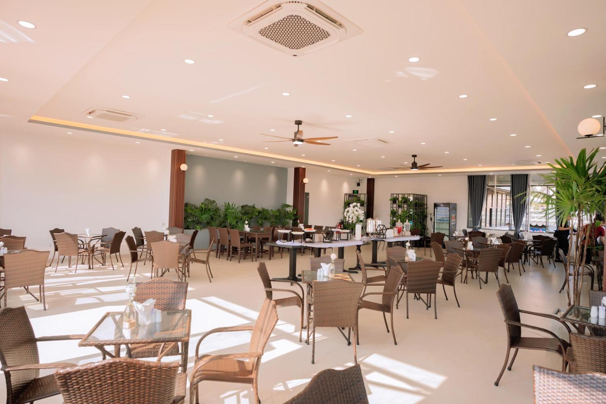 Hotel Song Tien