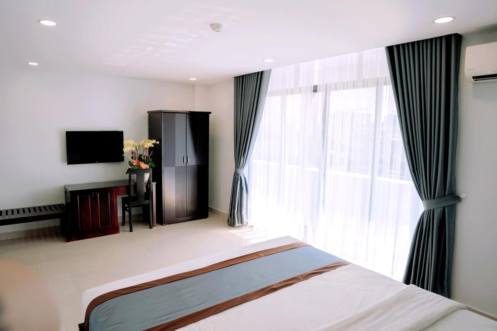 Hotel Song Tien 2*