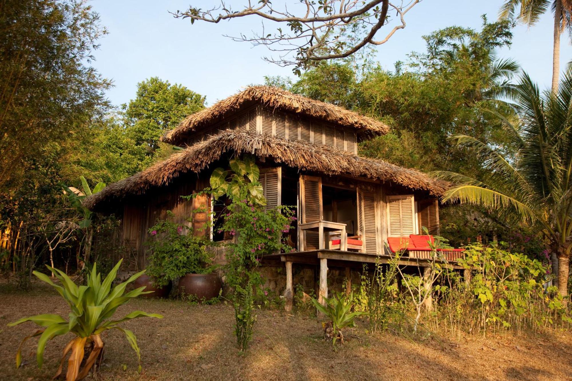 Resort Mango Bay 3*