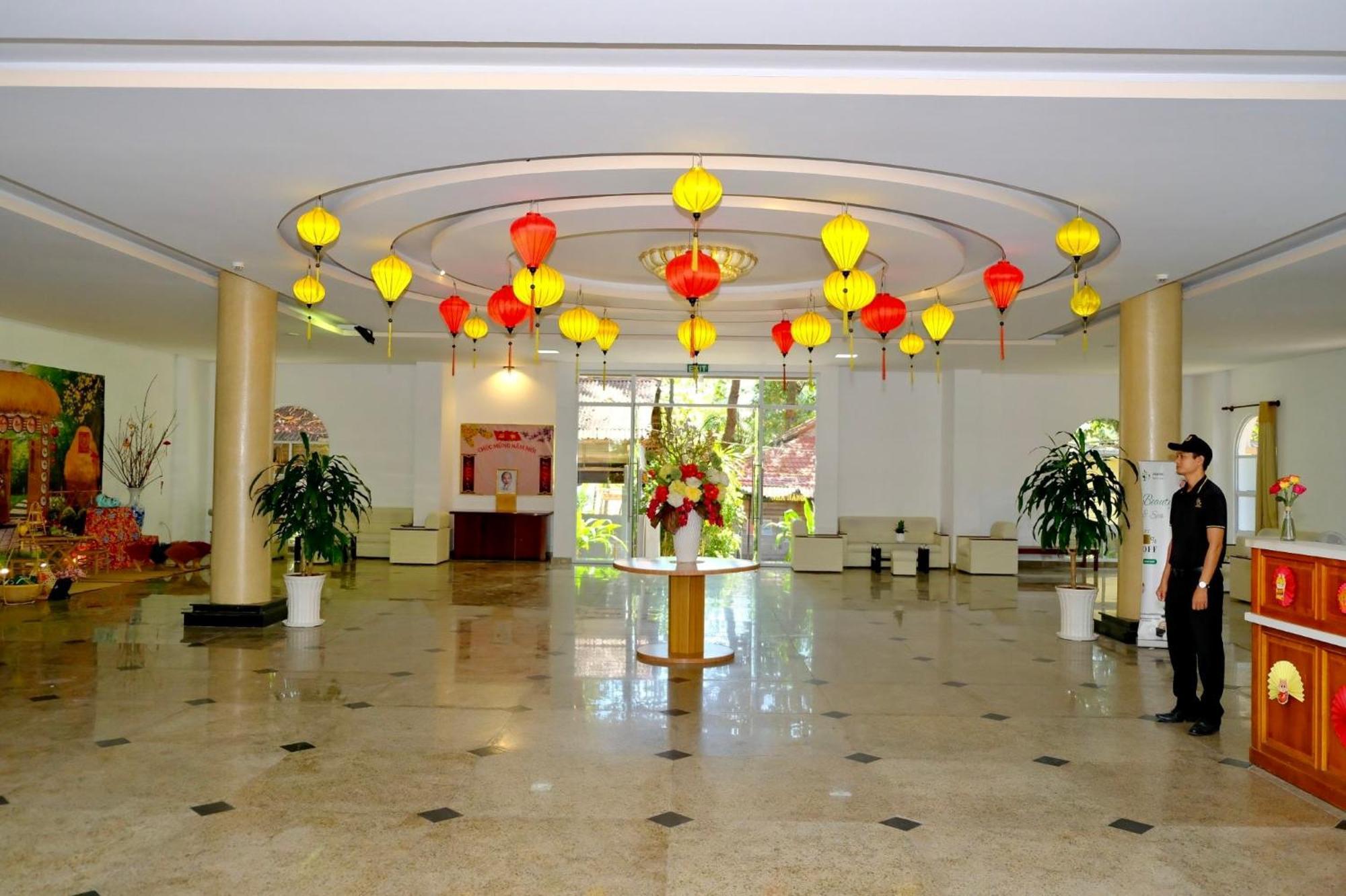 Resort Tan Son Nhat Con Dao Chi Khu Co Ong