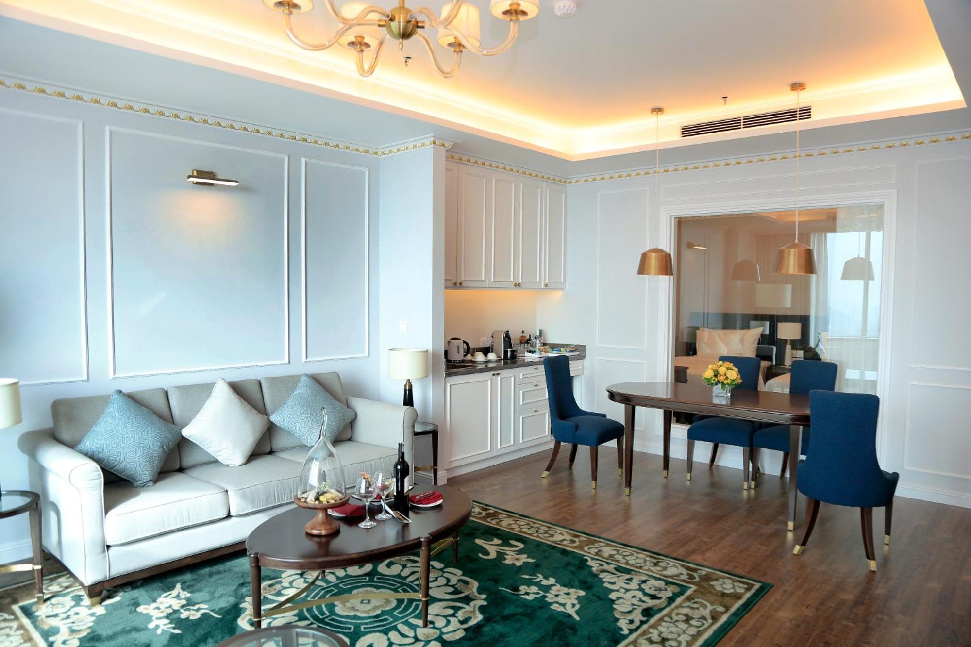Hotel Flc Halong Bay Golf Club & Luxury 5*