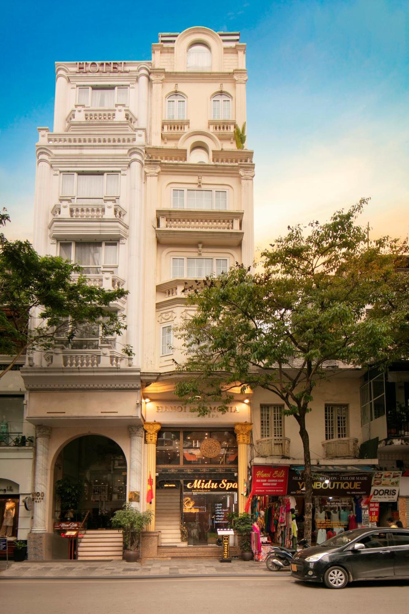 Harmonia & Hà Nội