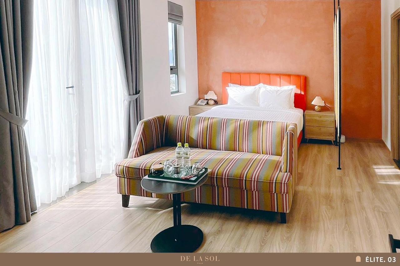 Hotel De La Sol 3*