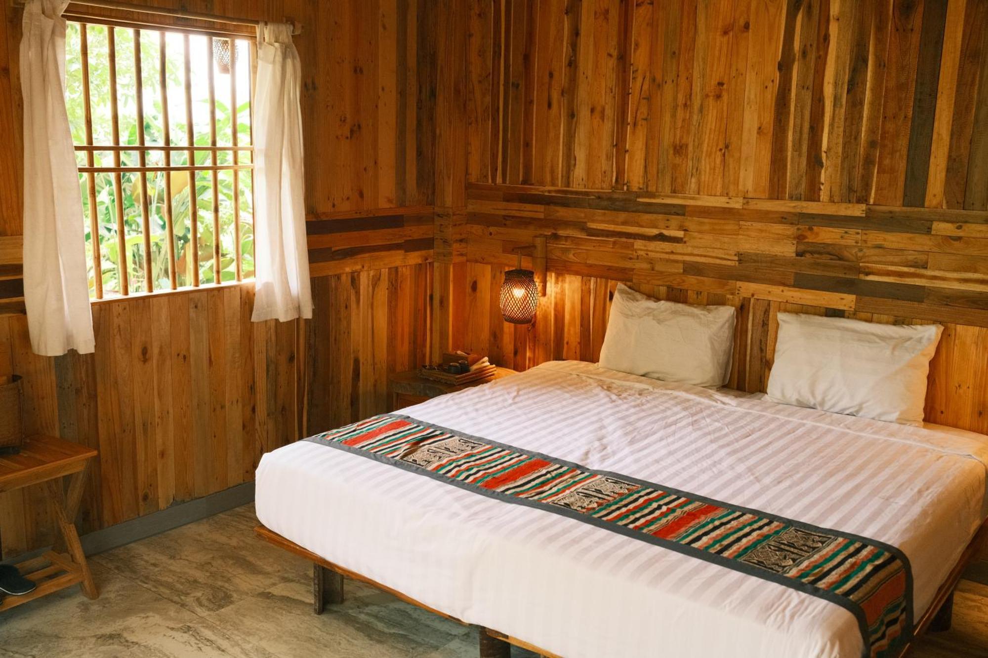 Lodge Puluong Luna Pu Luong