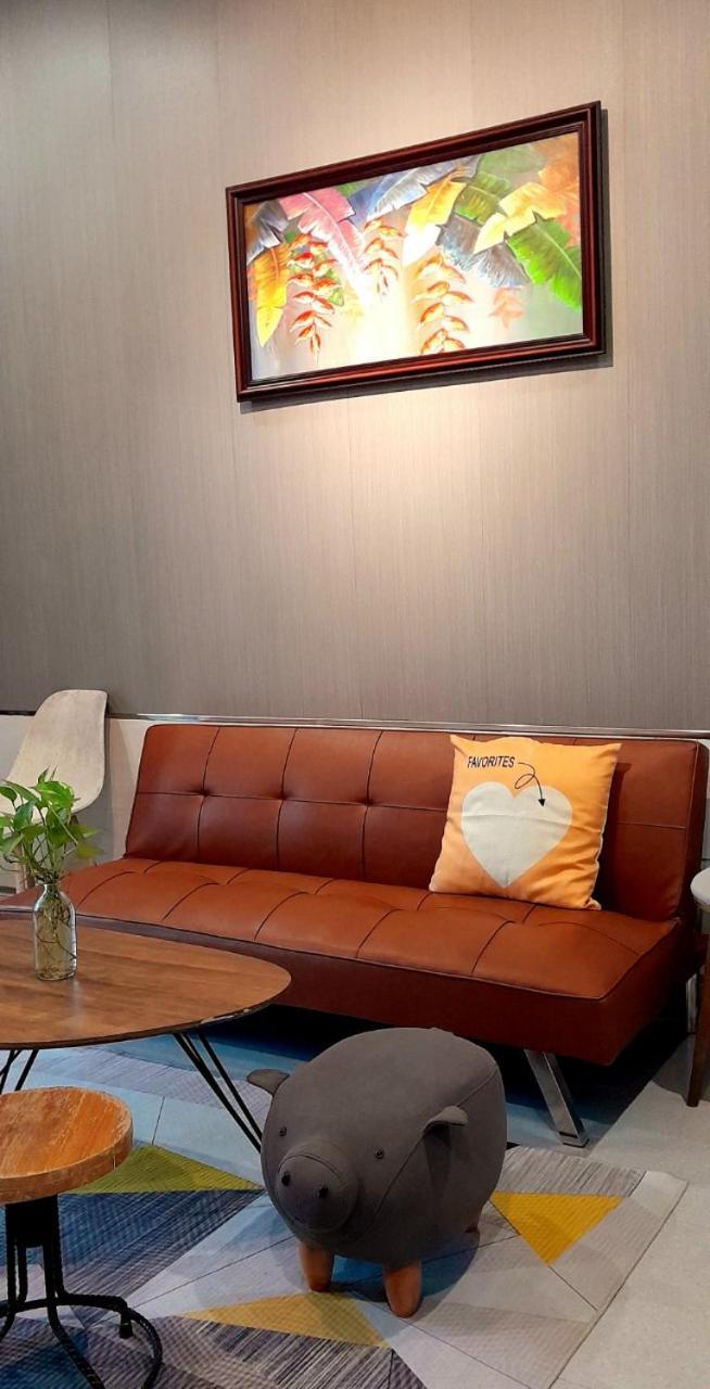 Villa Luxury Khoi Nghia Bac Son Gan Cho Dem - Gan Ho Xuan Huong
