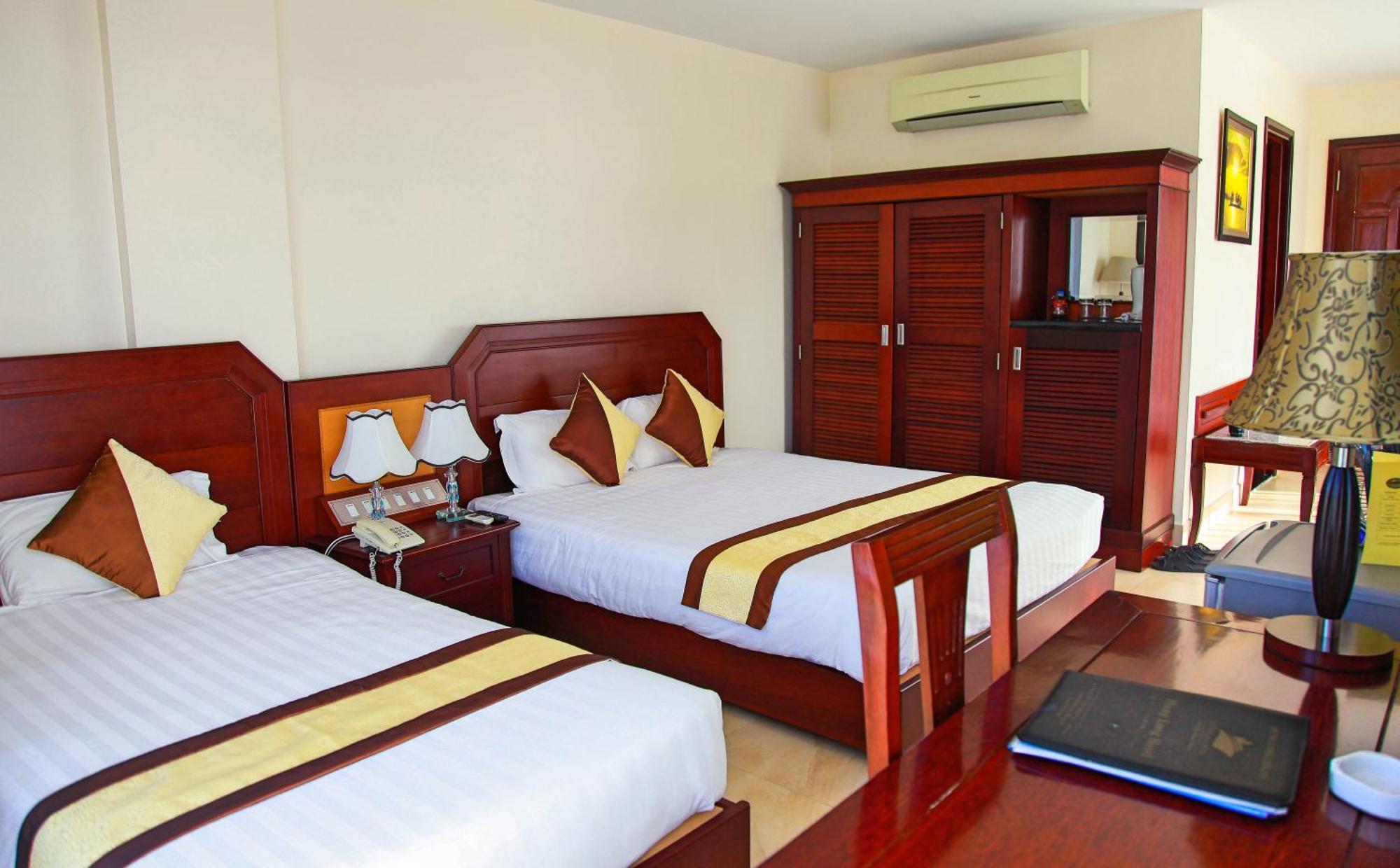Hotel Hung Long Harbour