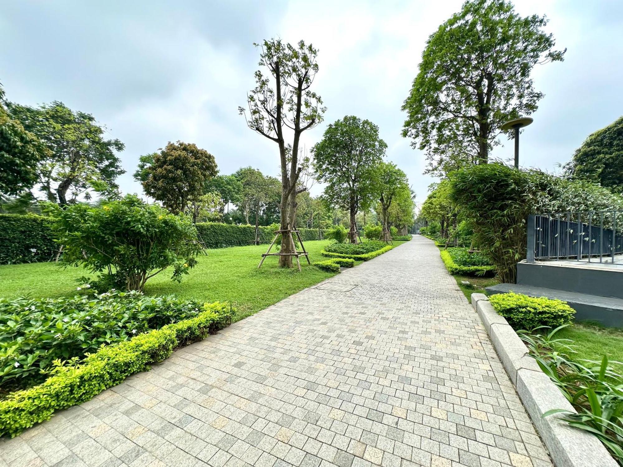 Apartment 5 Star Studio Apt In Vinhomes Green Bay Near Marriott & Keangnam *