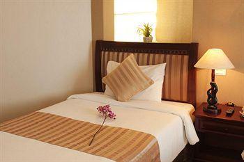 Hotel Aloha Halong