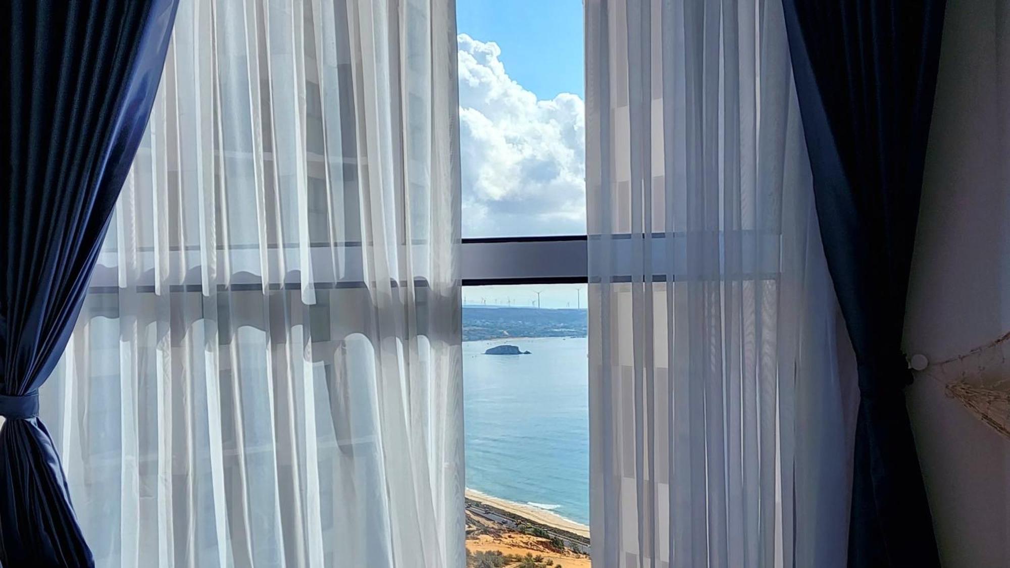 Sea & Pool View Condotel At Mui Ne * Ap Thien Ai