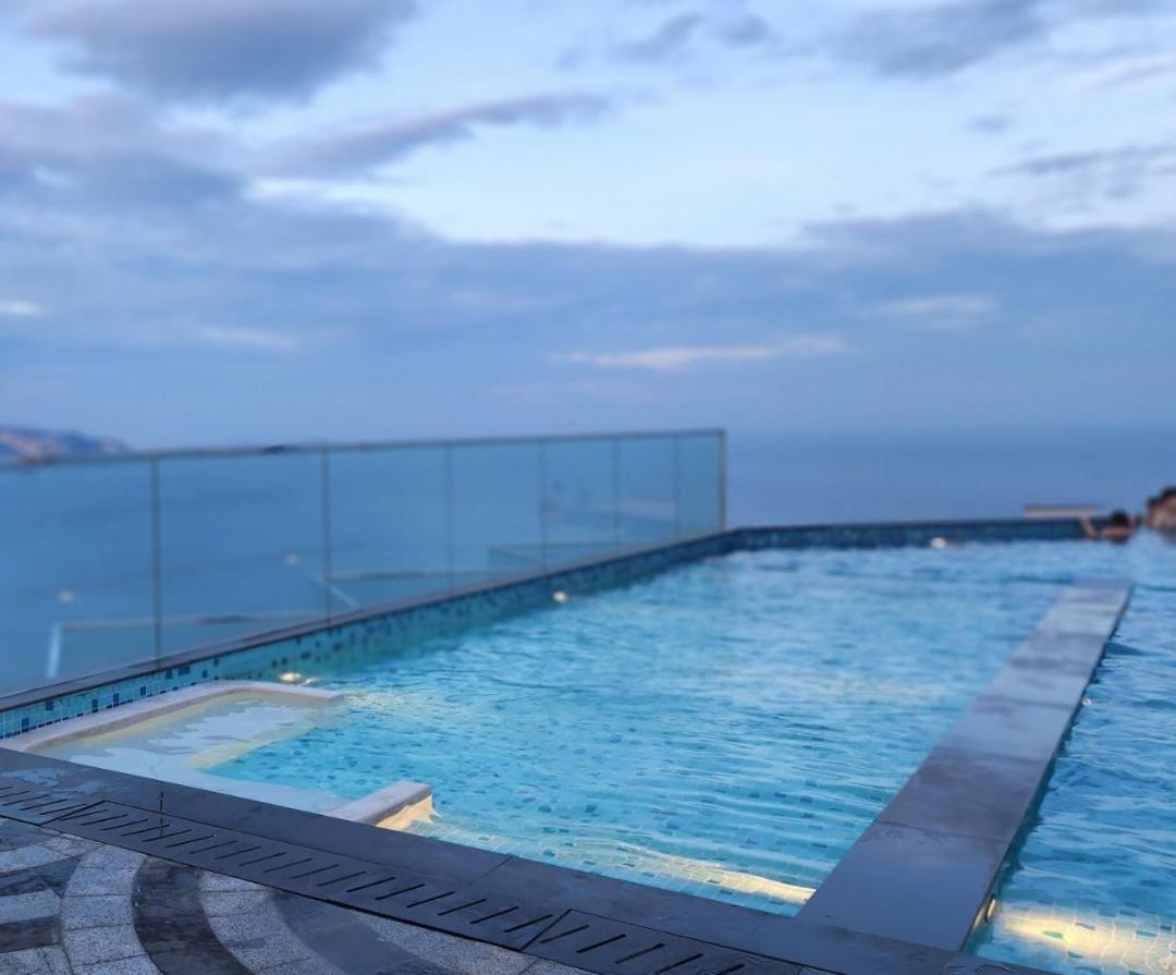 Sea & Pool View Condotel At Mui Ne Apartment *