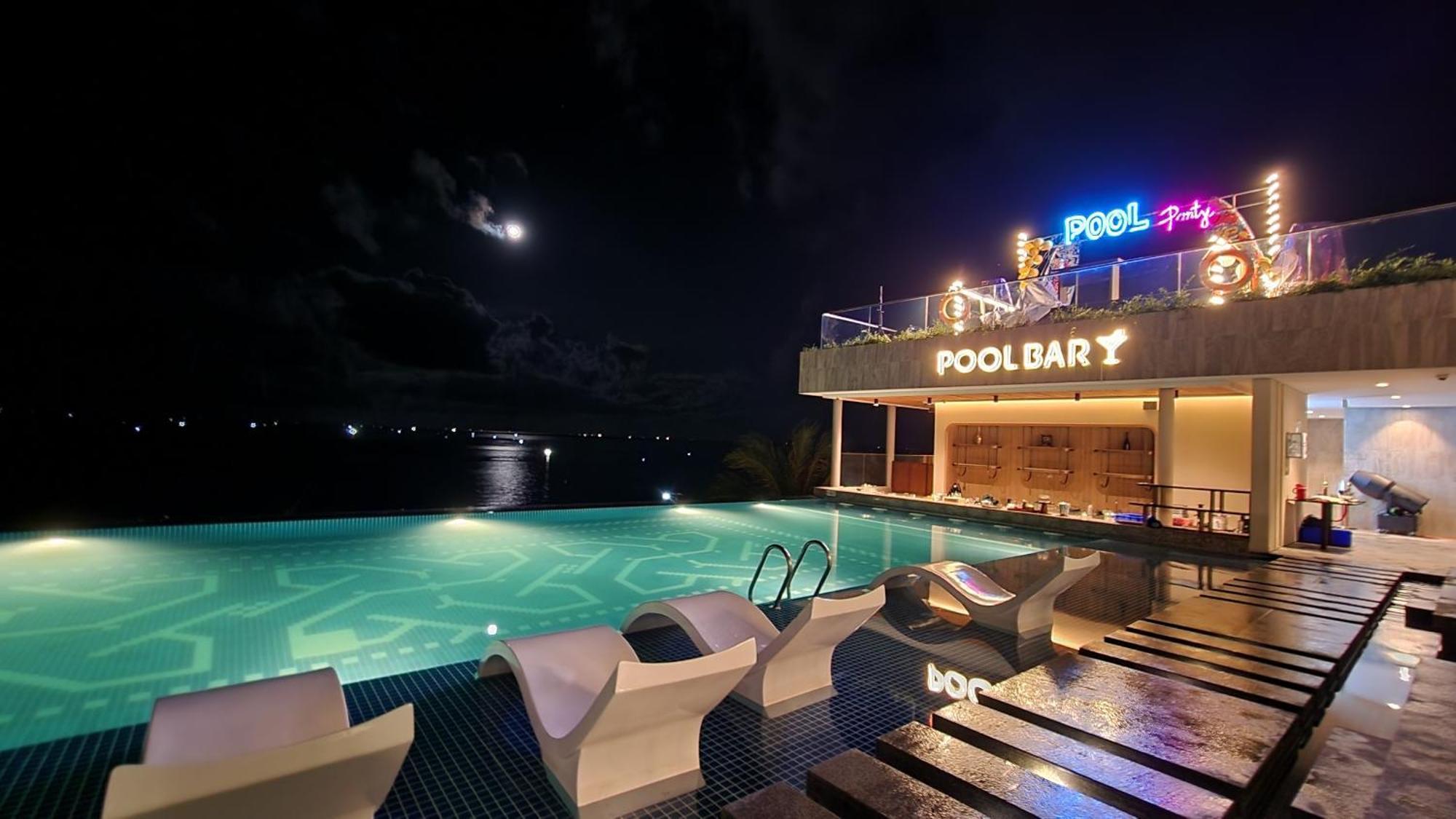 Sea & Pool View Condotel At Mui Ne Apartment *