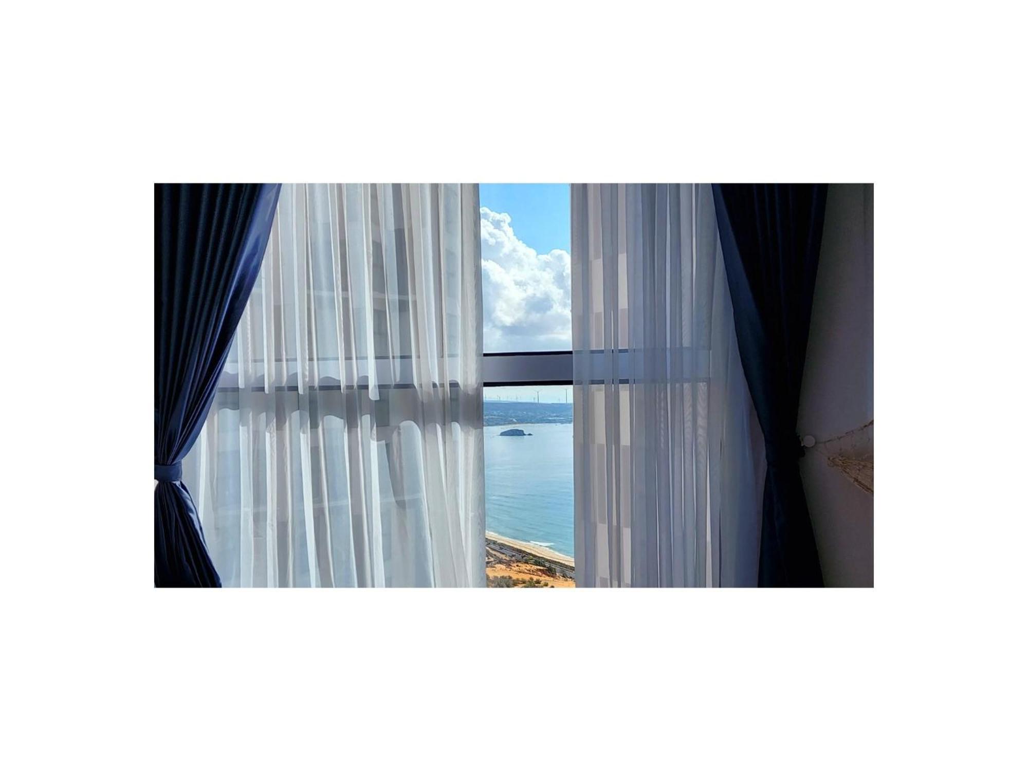 Sea & Pool View Condotel At Mui Ne Apartment
