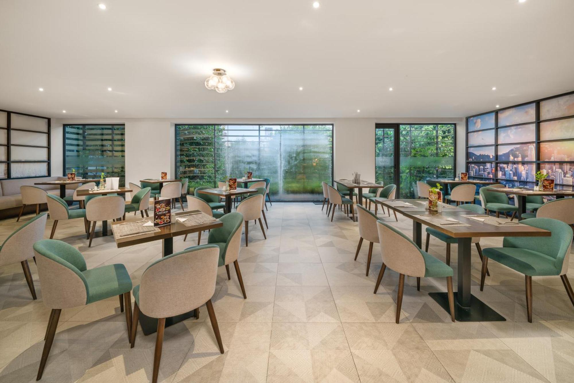 Satya Market Hotel 4*