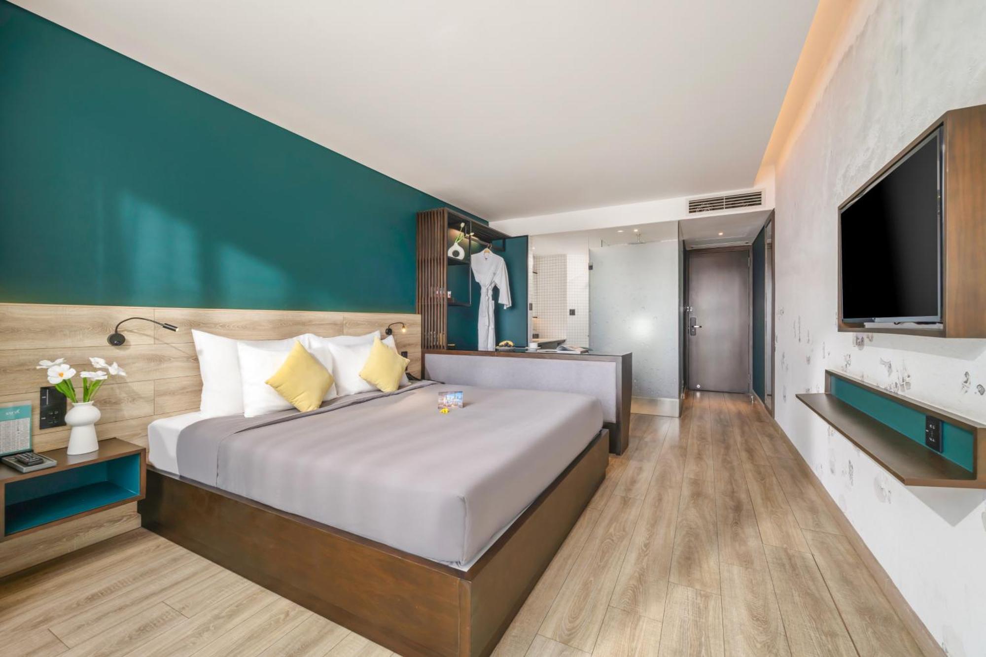 Hotel Satya Market 4*