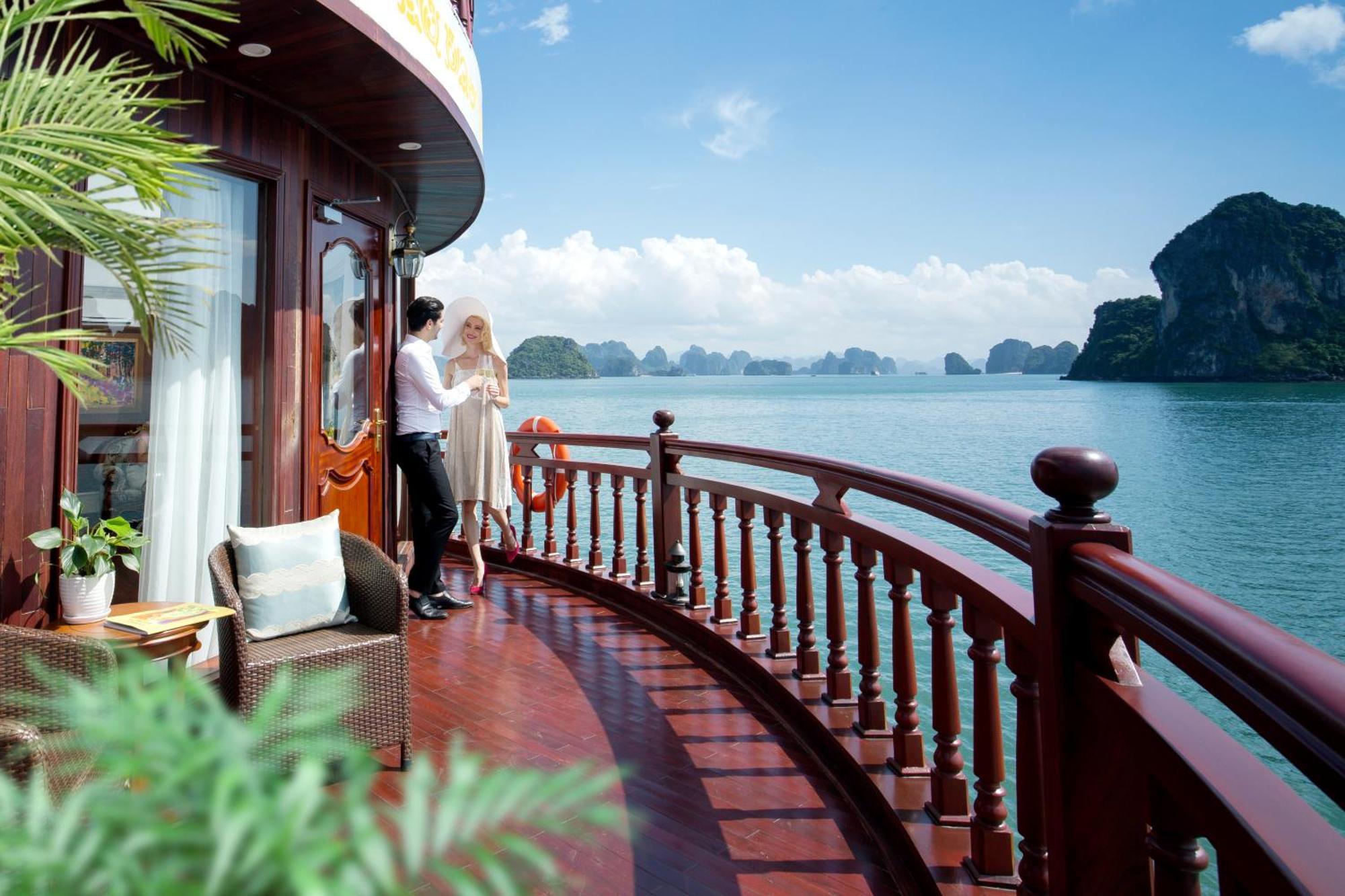 Emperor Cruises Legacy 5*