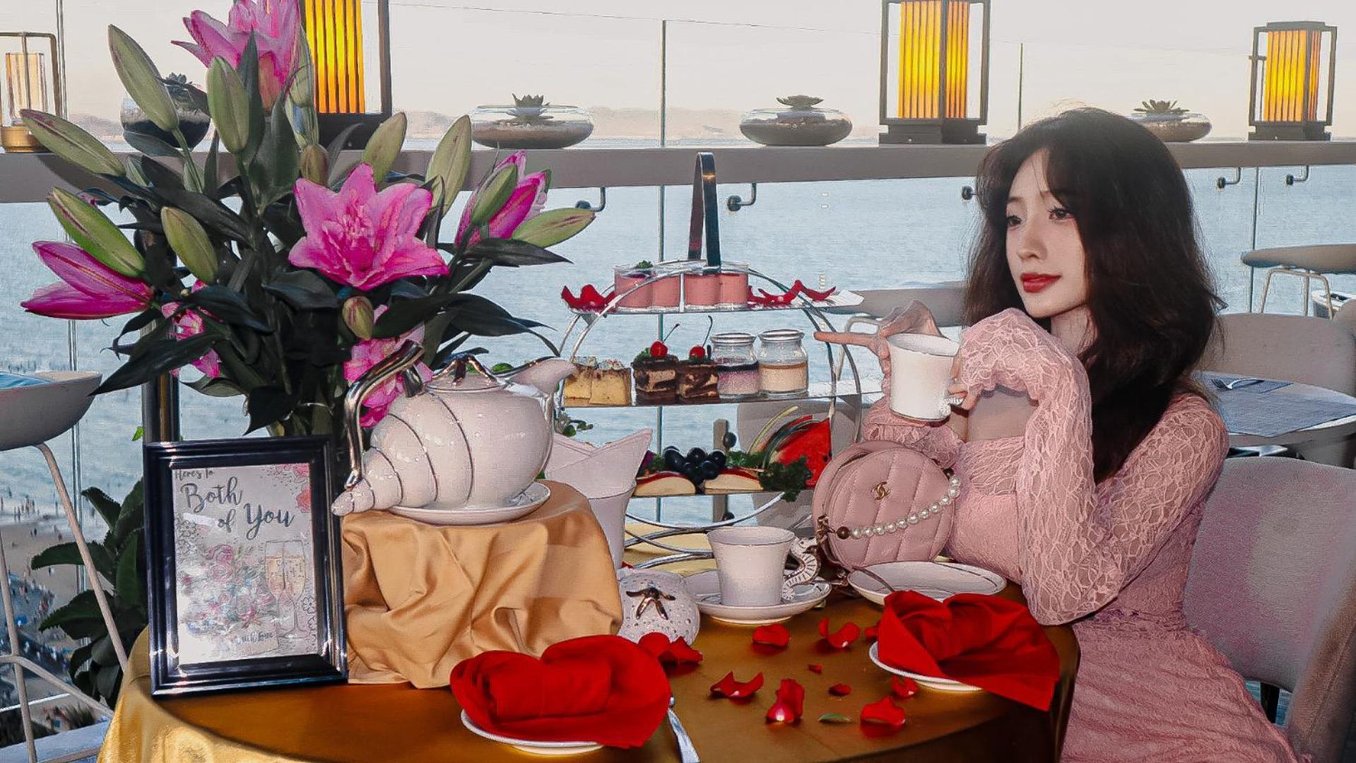 Khách sạn Premier Pearl