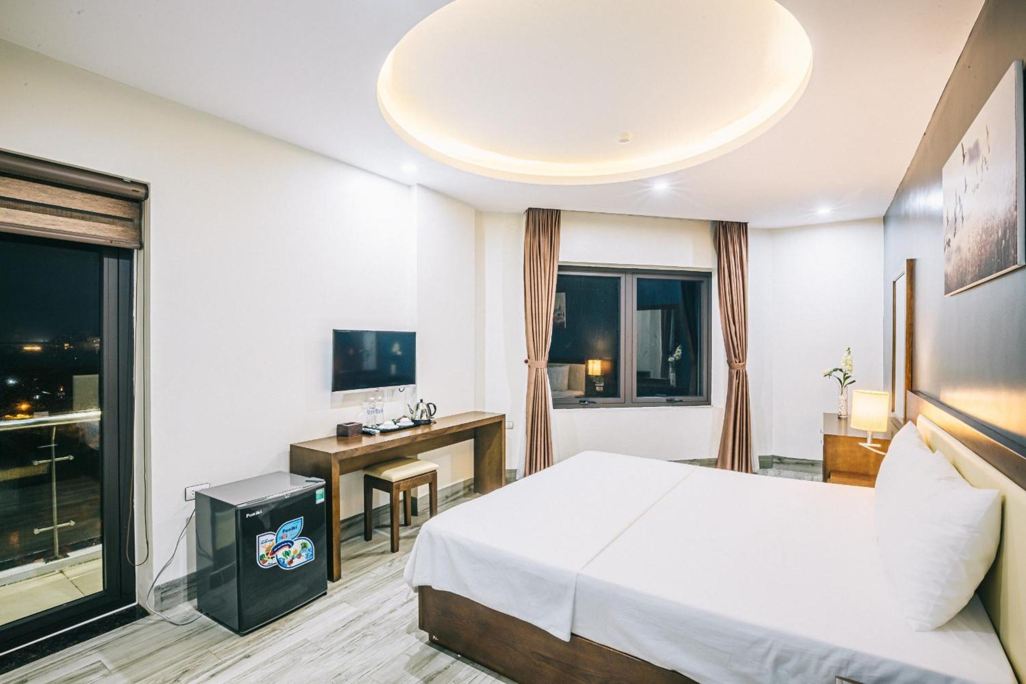 Khach San Sen Bien - Flc Hotel
