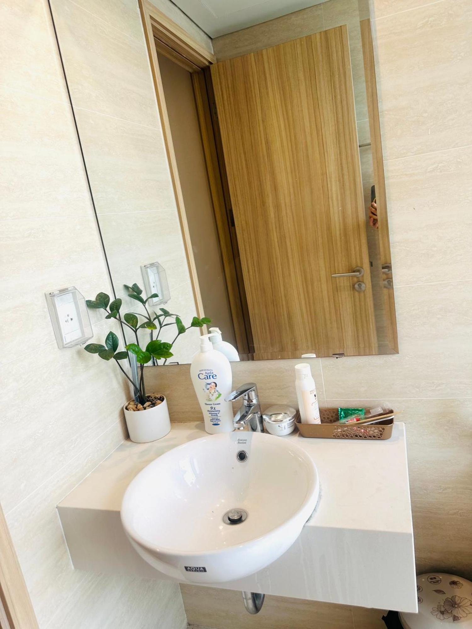 Căn hộ Golden Sunshine Studio-sea View &nelflix Free Hạ Long