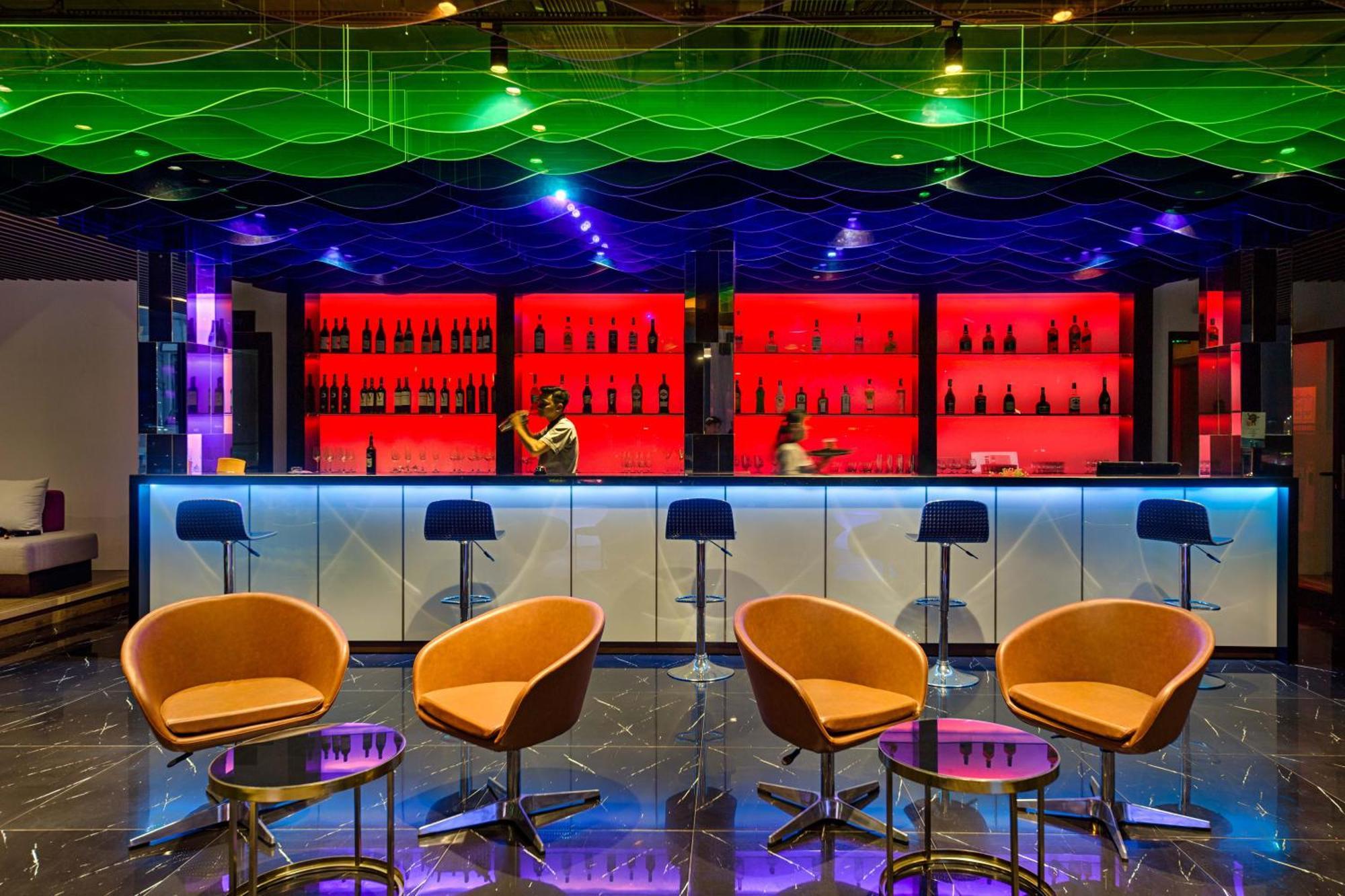 Satya Market Hotel 4*