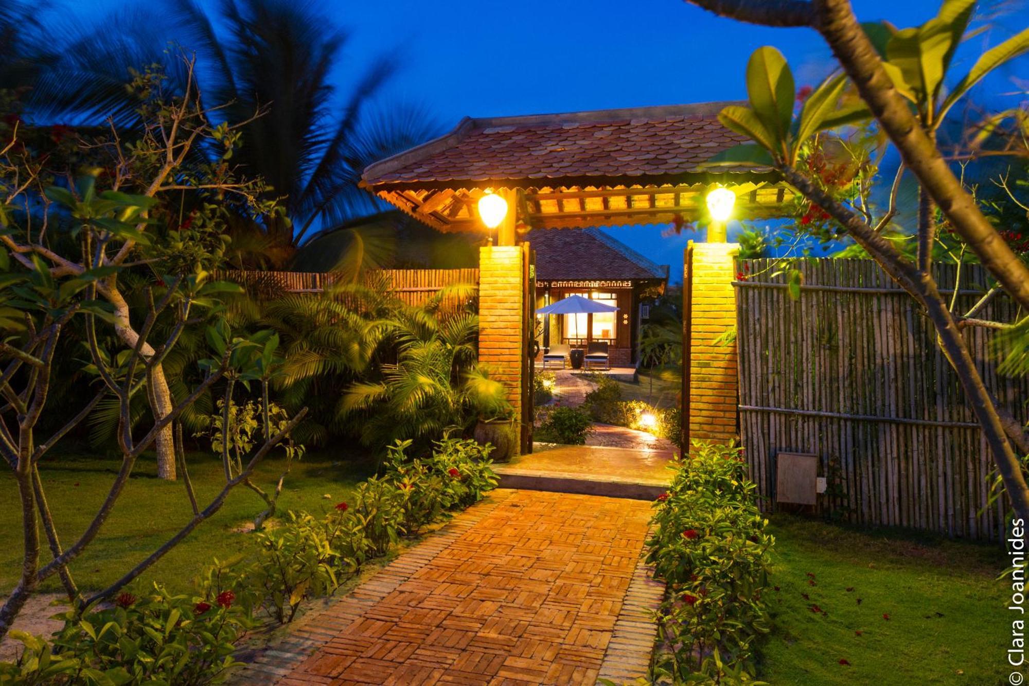 Full Moon Village 4* Mui Ne