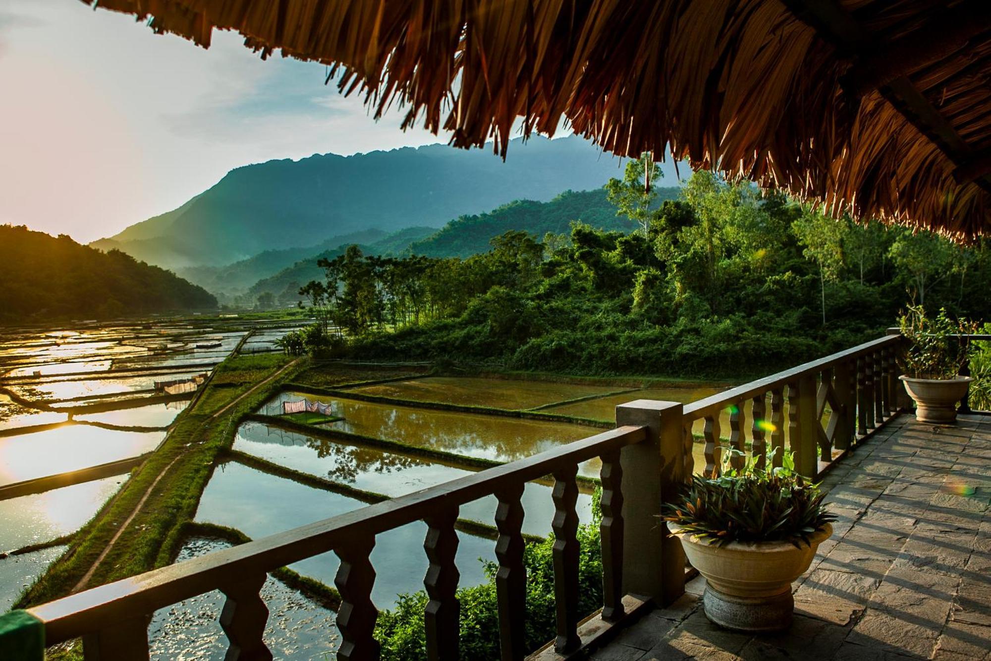 Mai Chau Ecolodge 4*