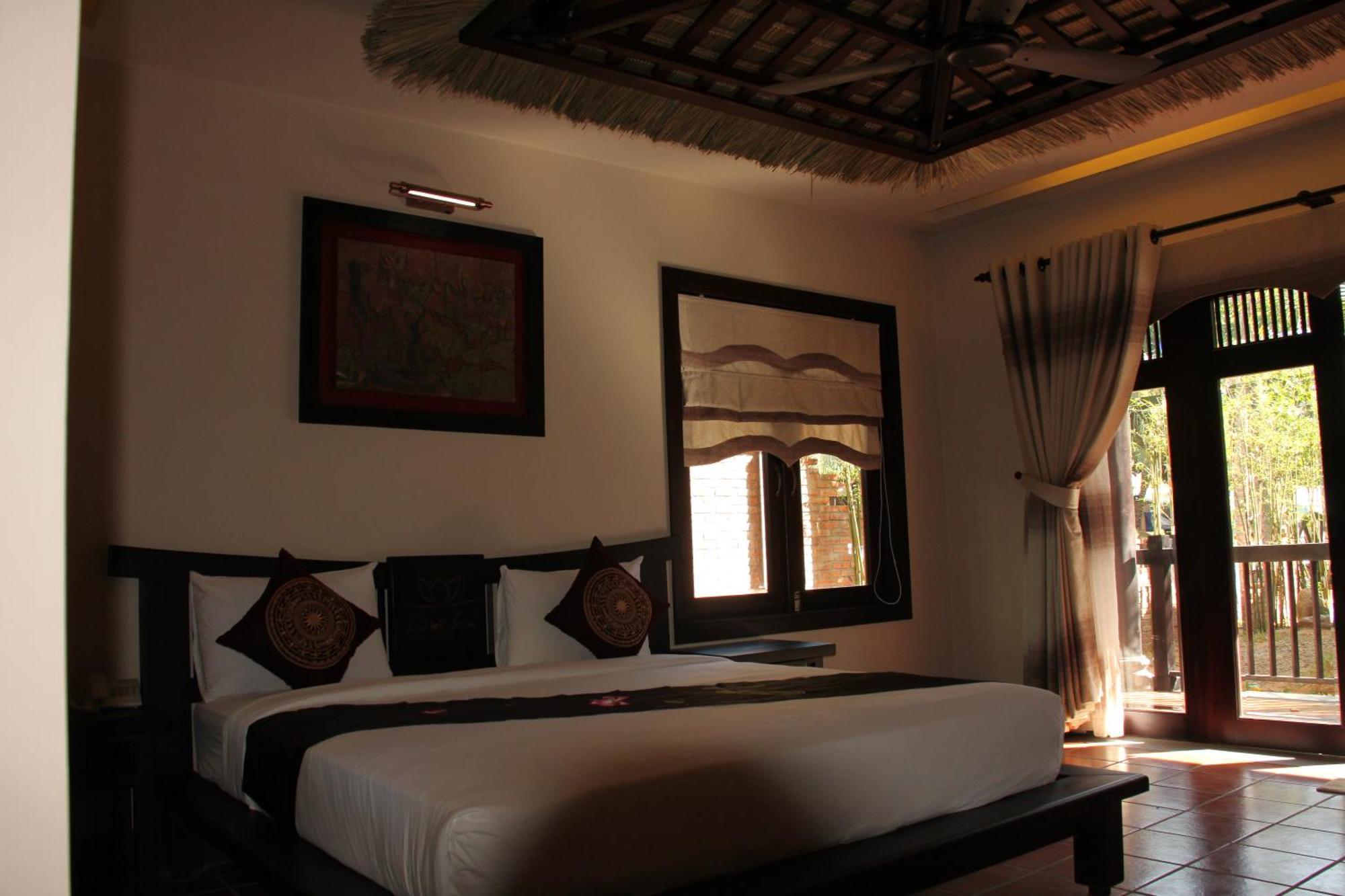 Resort Lotus Village Mũi Né