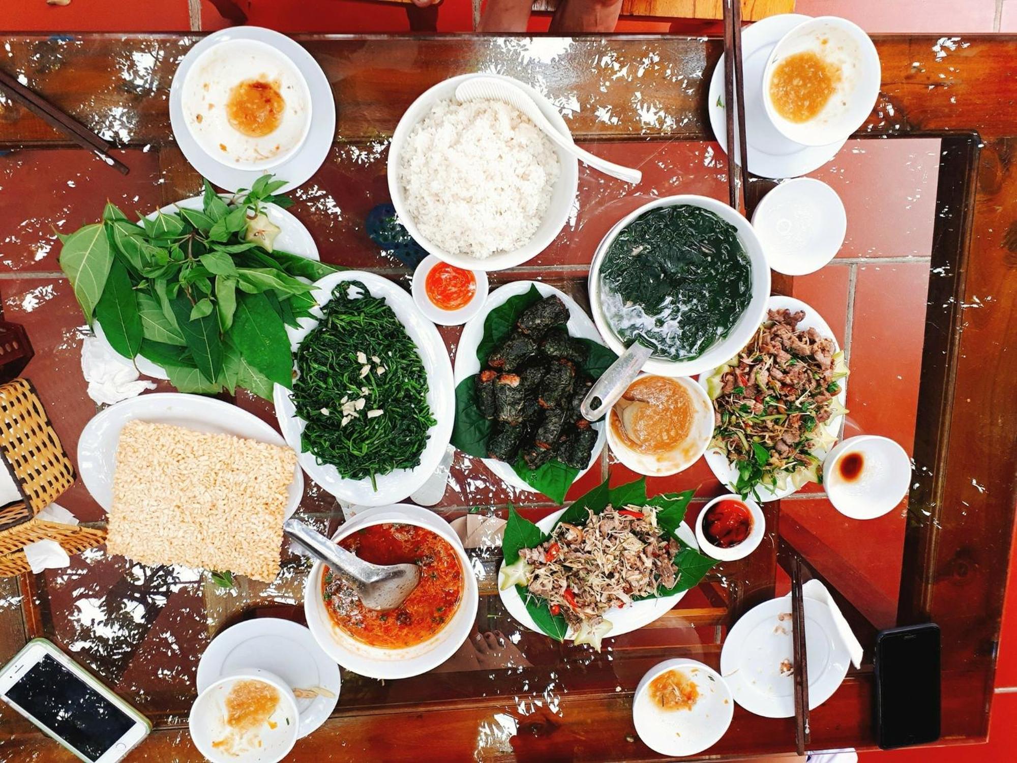 Mountain View & Restaurant Ninh Binh