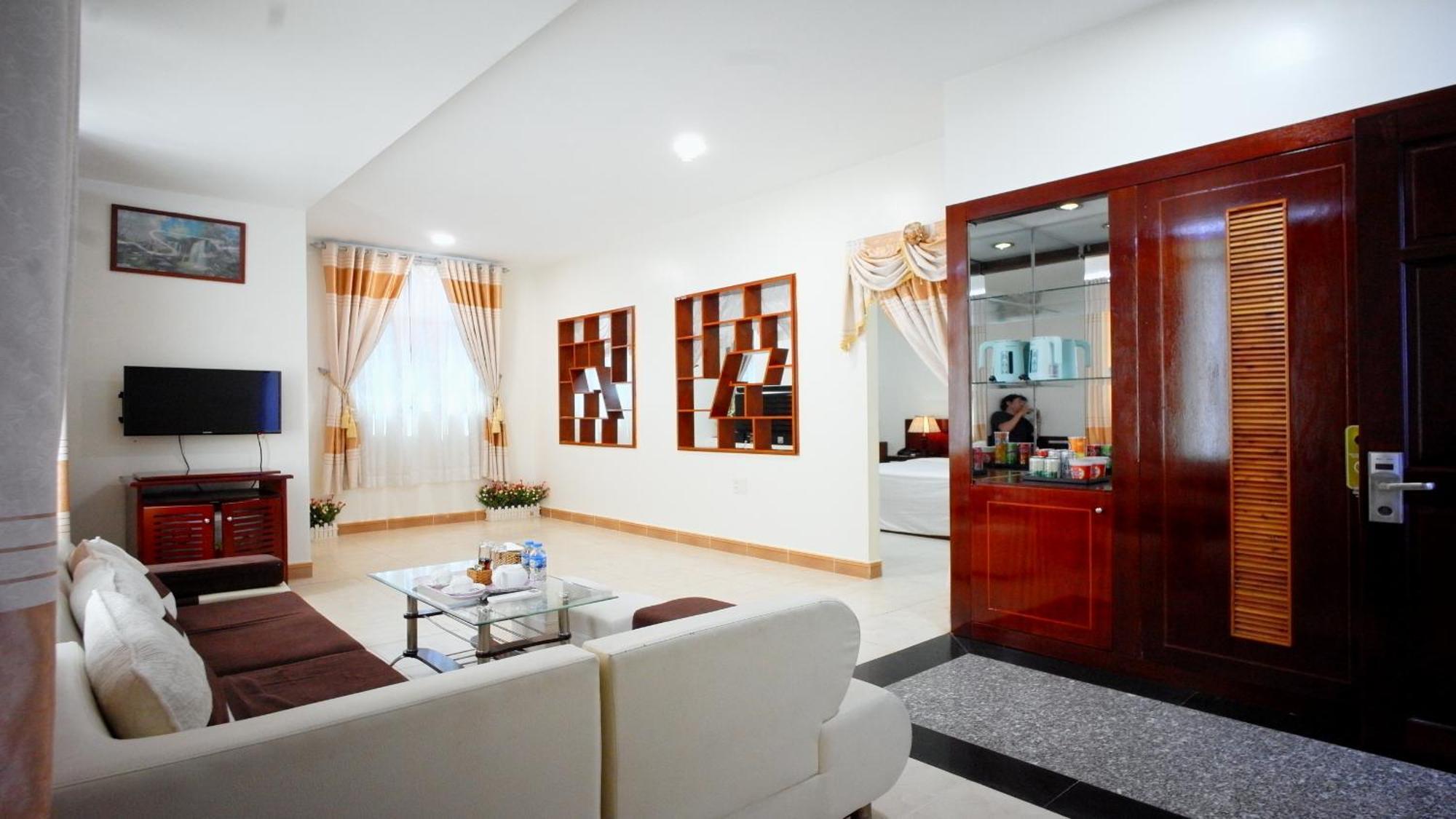 Khách sạn Sai Gon - 3*