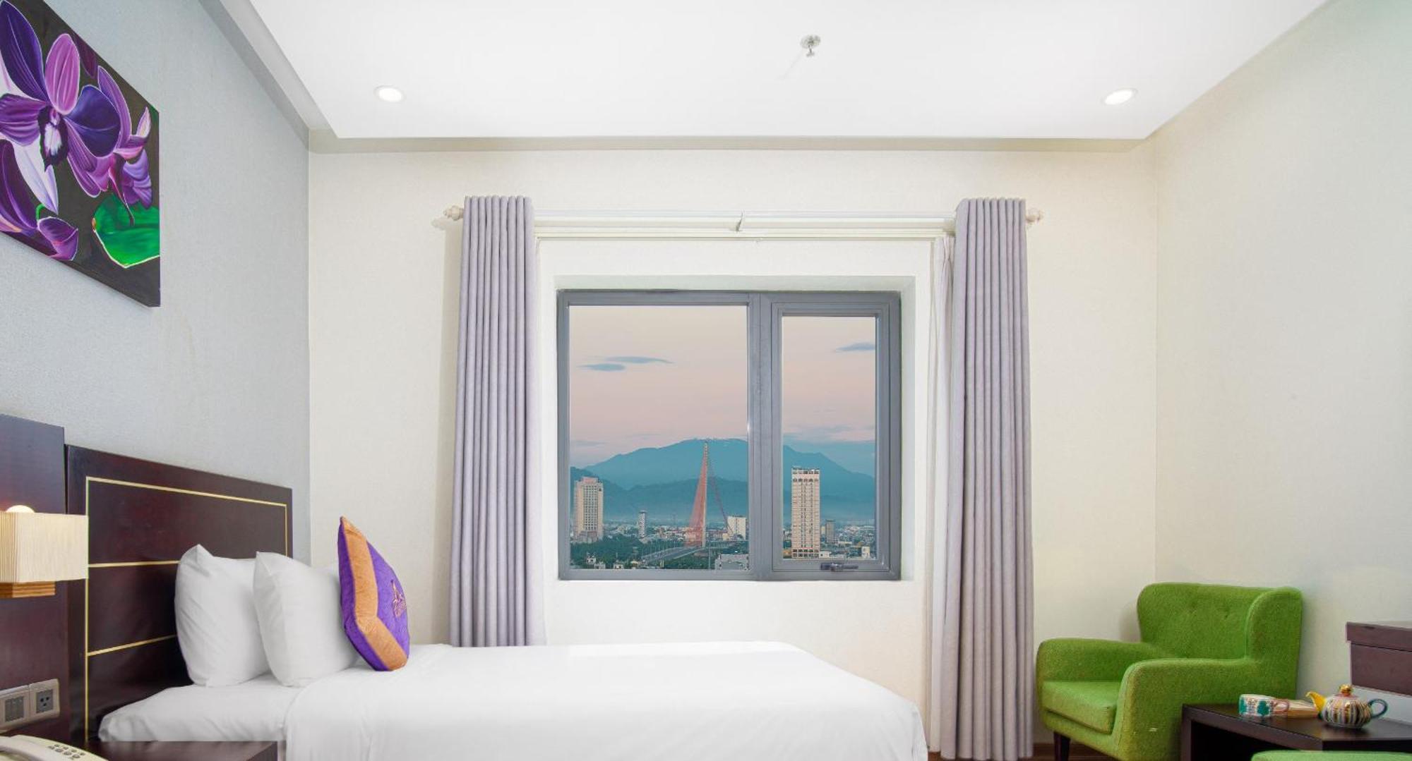 Alani Sea View Hotel Da Nang