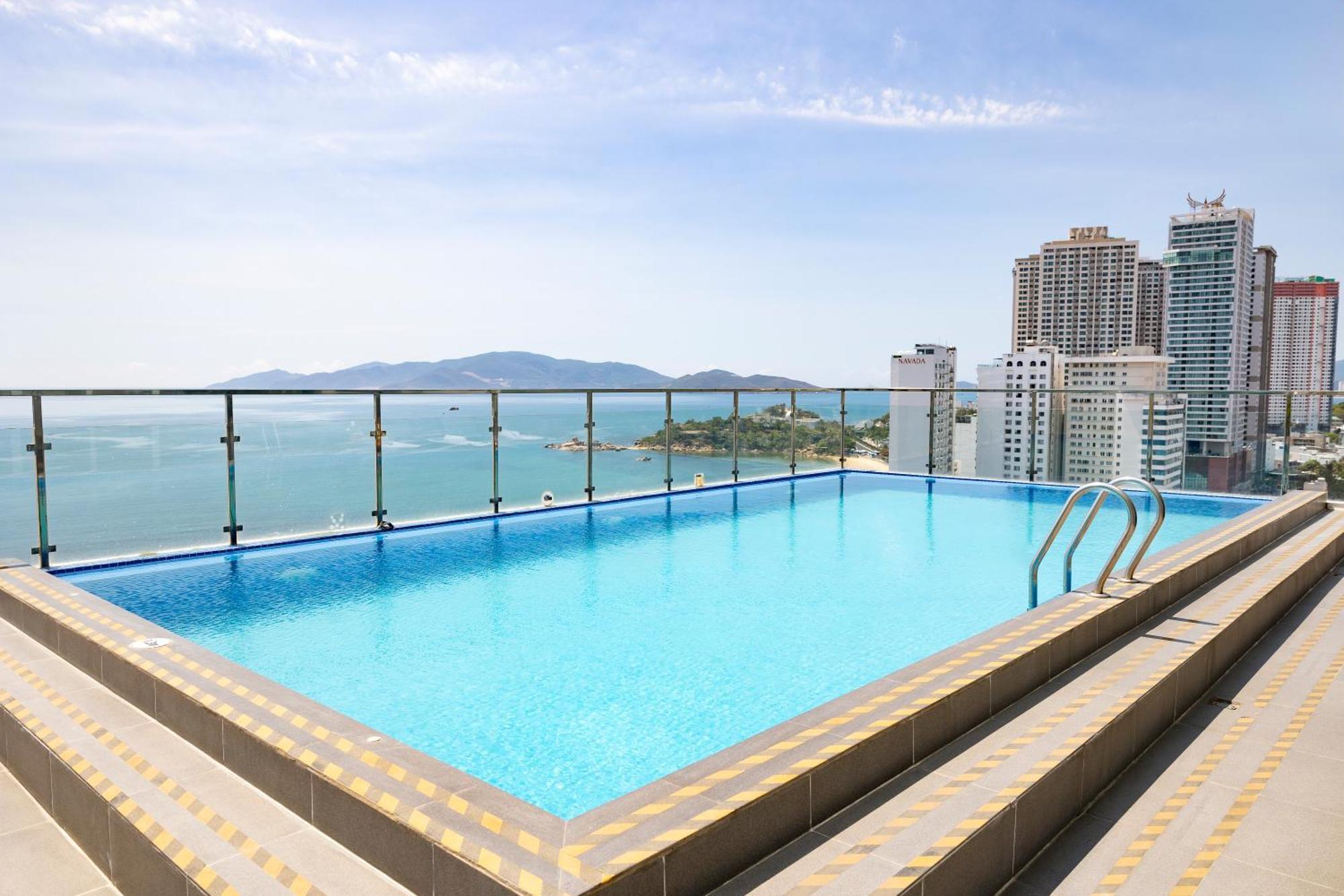 Gibson Hotel Nha Trang