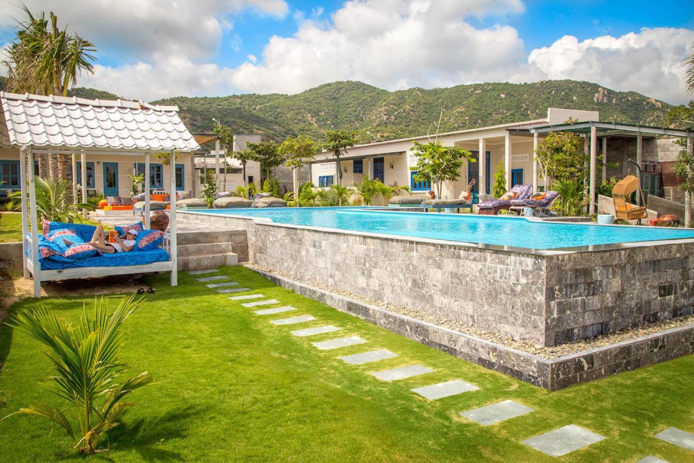 Sorrento Club & Kite Village Hotel *