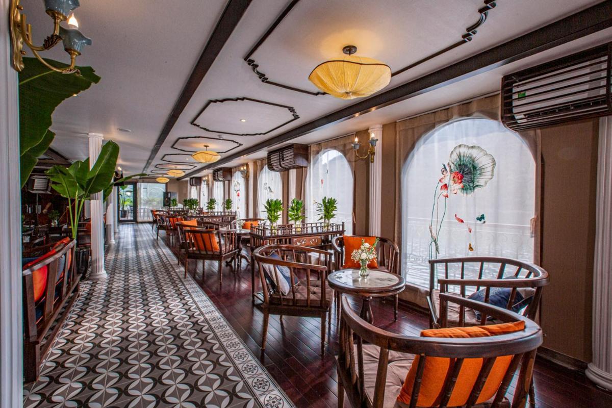 Indochine Cruise 5*