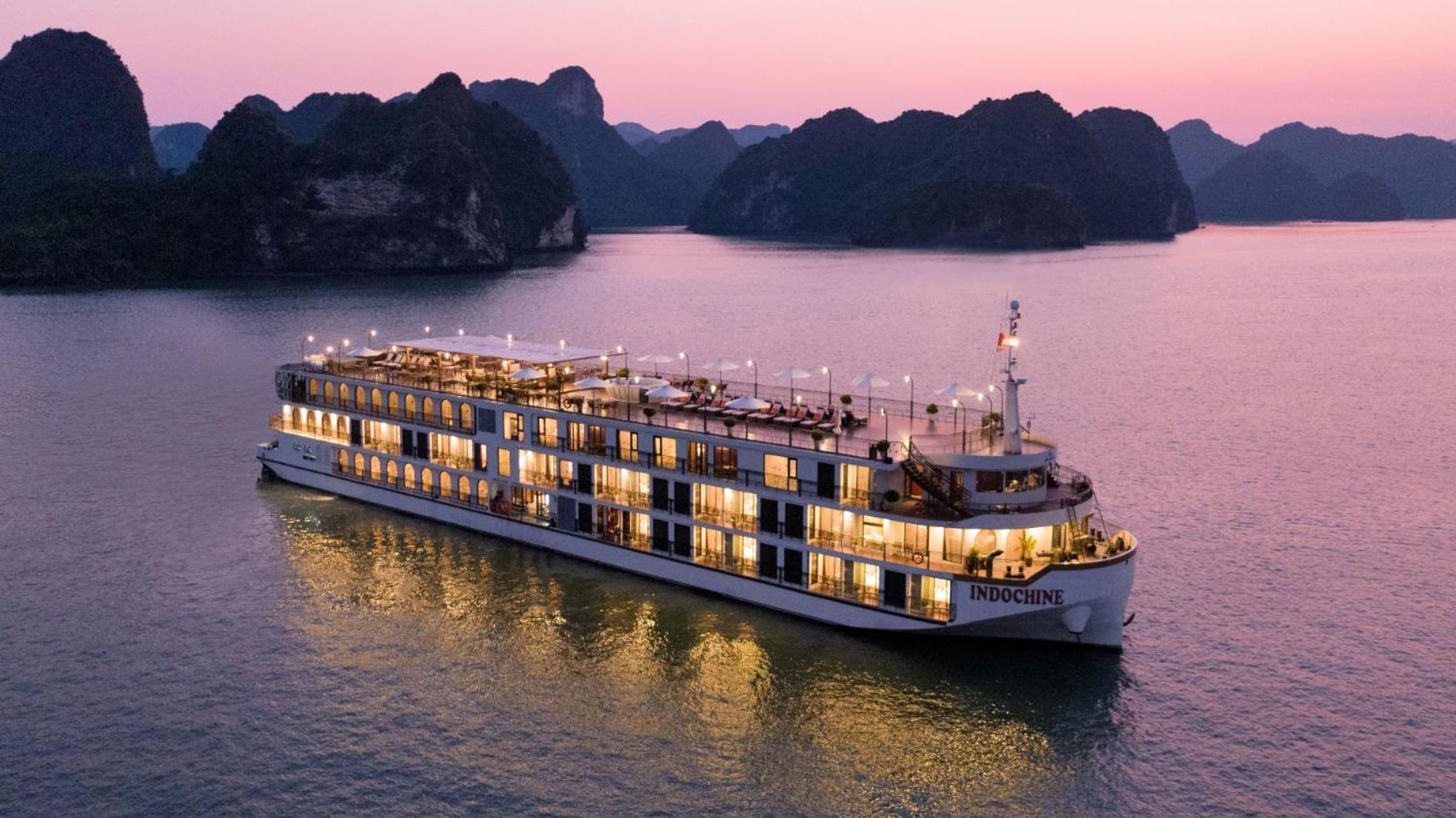 Indochine Cruise 5* Hạ Long