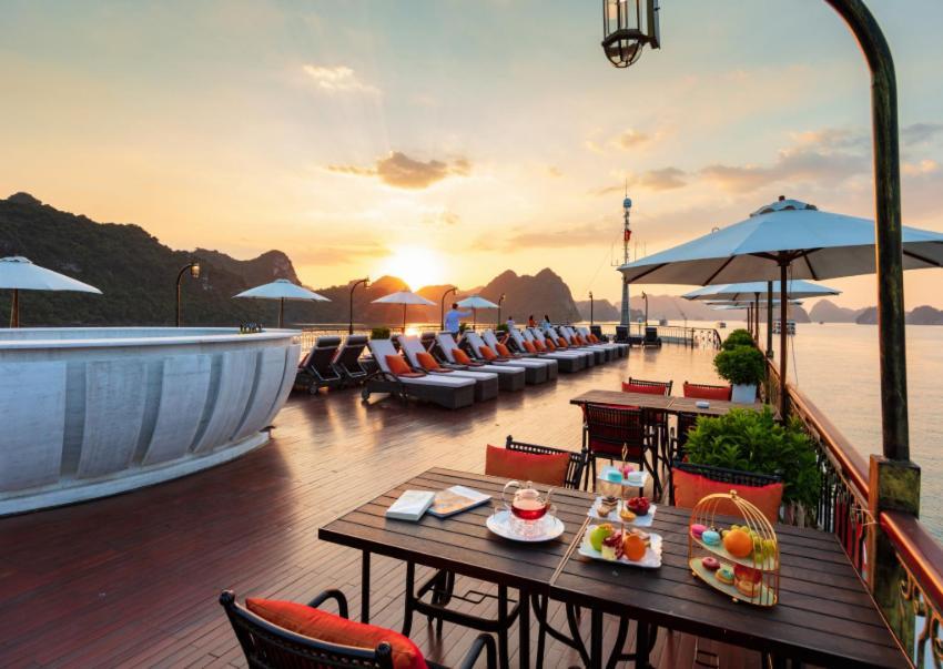 Indochine Cruise 