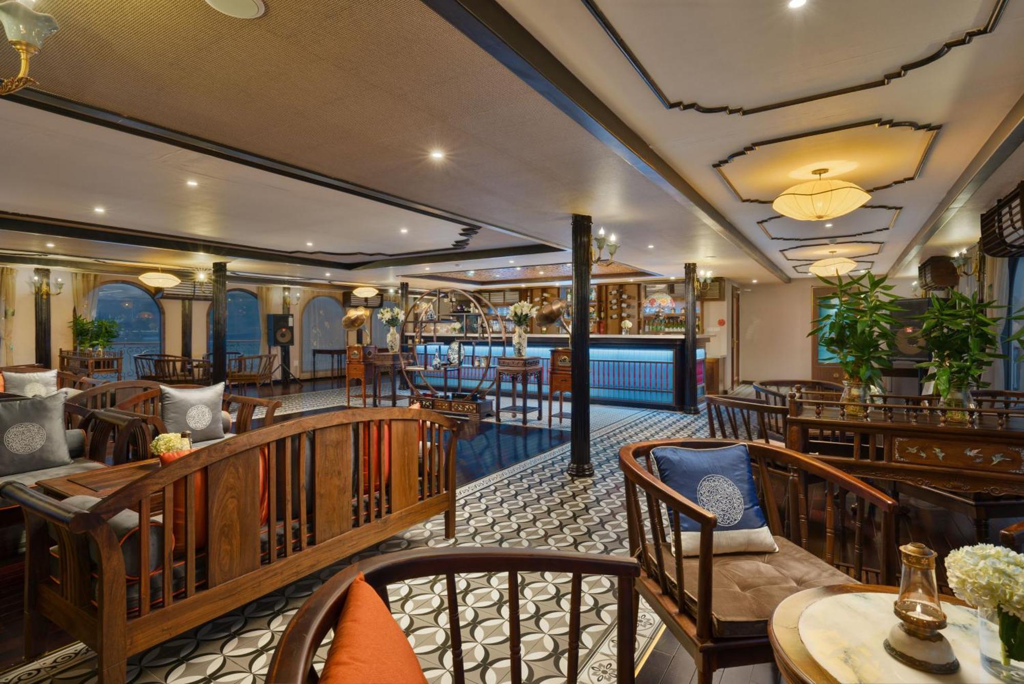  Indochine Cruise 5*